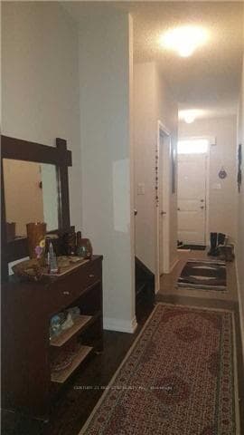 58 Mclaughlin Avenue photo 9