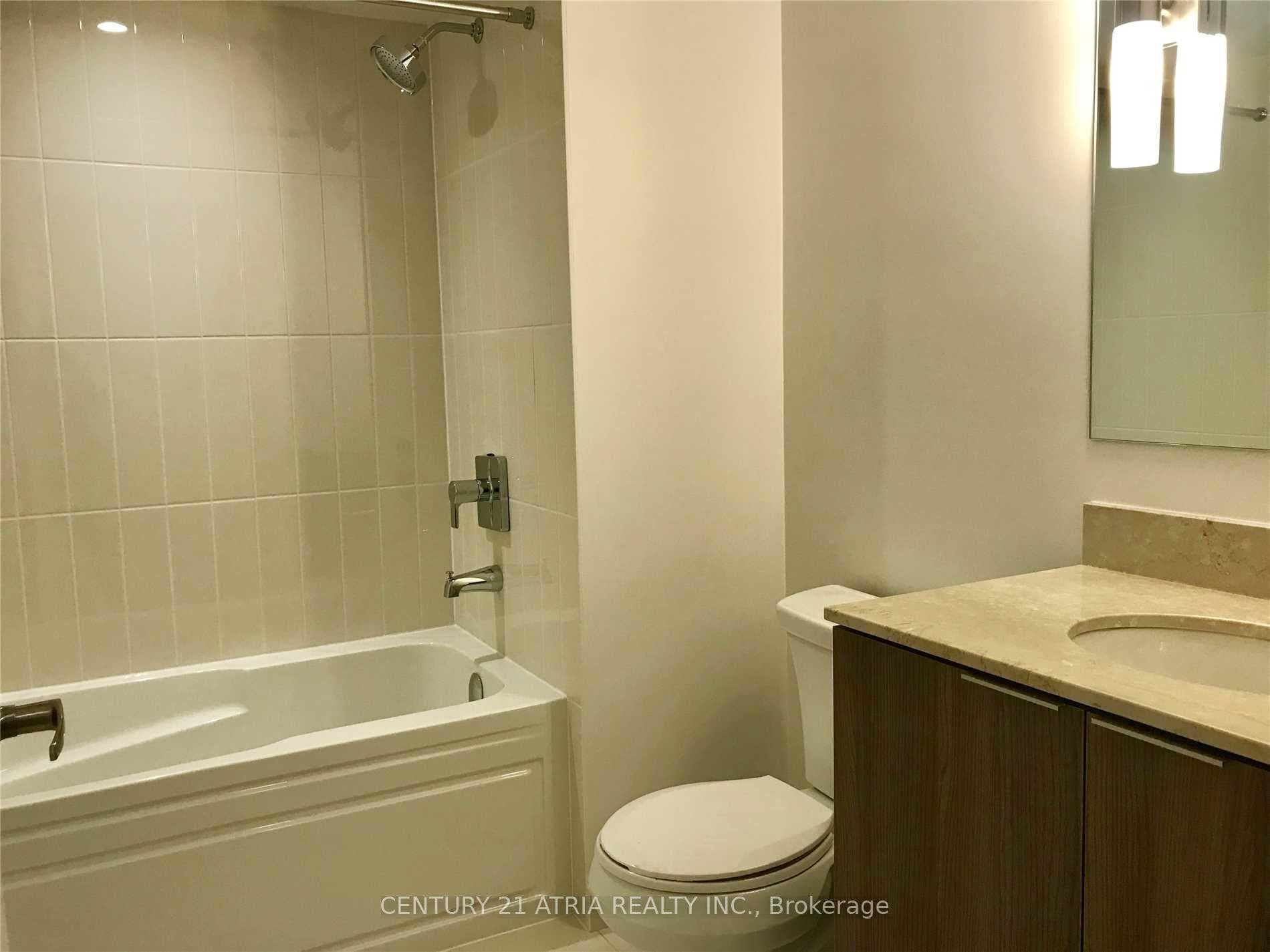 955 Bay Street Unit 616 photo 12