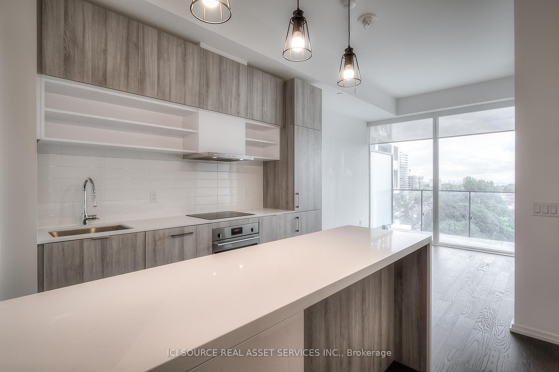 8 Hillsdale Avenue Unit 1242 photo 1