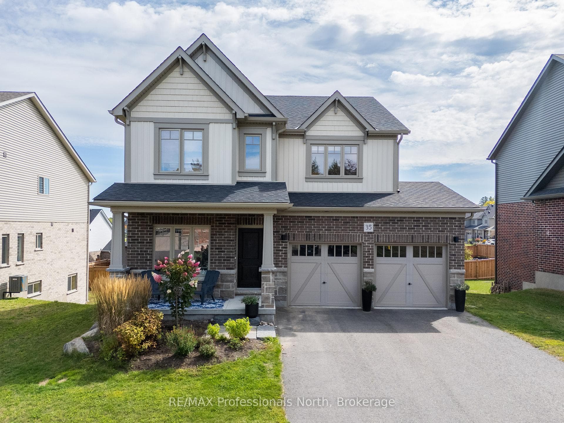 35 Woodstream Drive photo 33