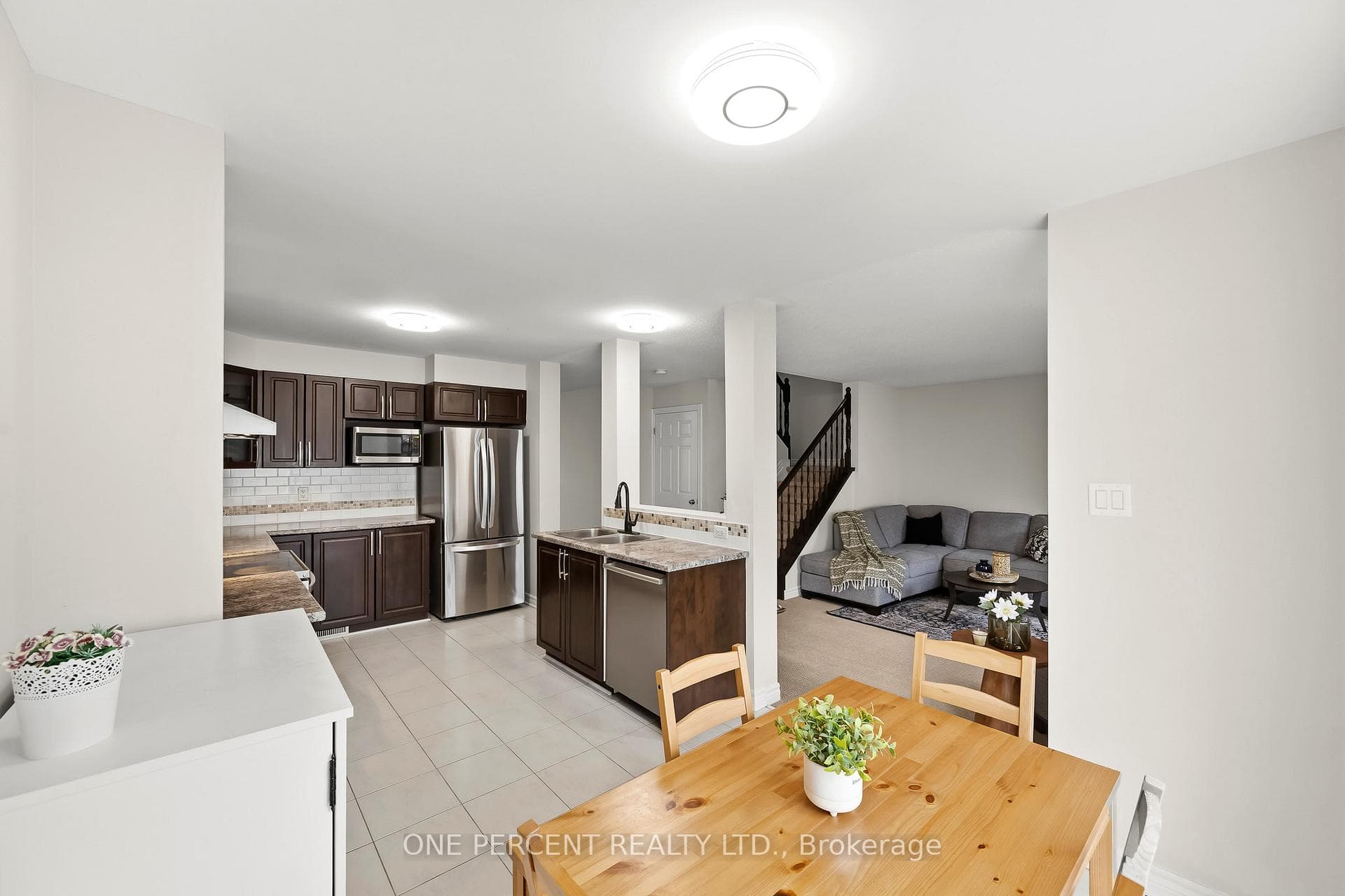 620 Clearbrook Drive photo 19