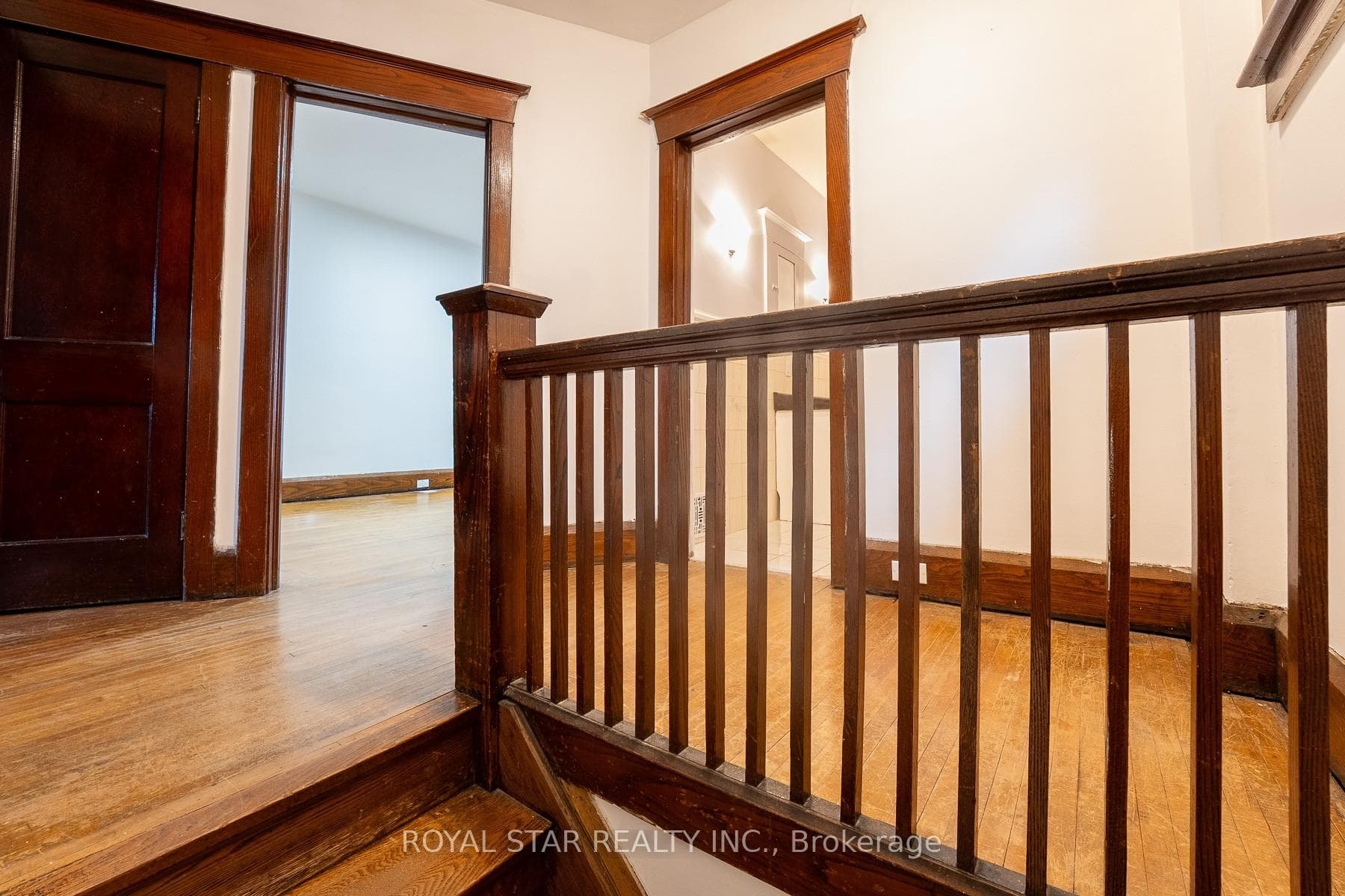 82 Westlake Avenue photo 31