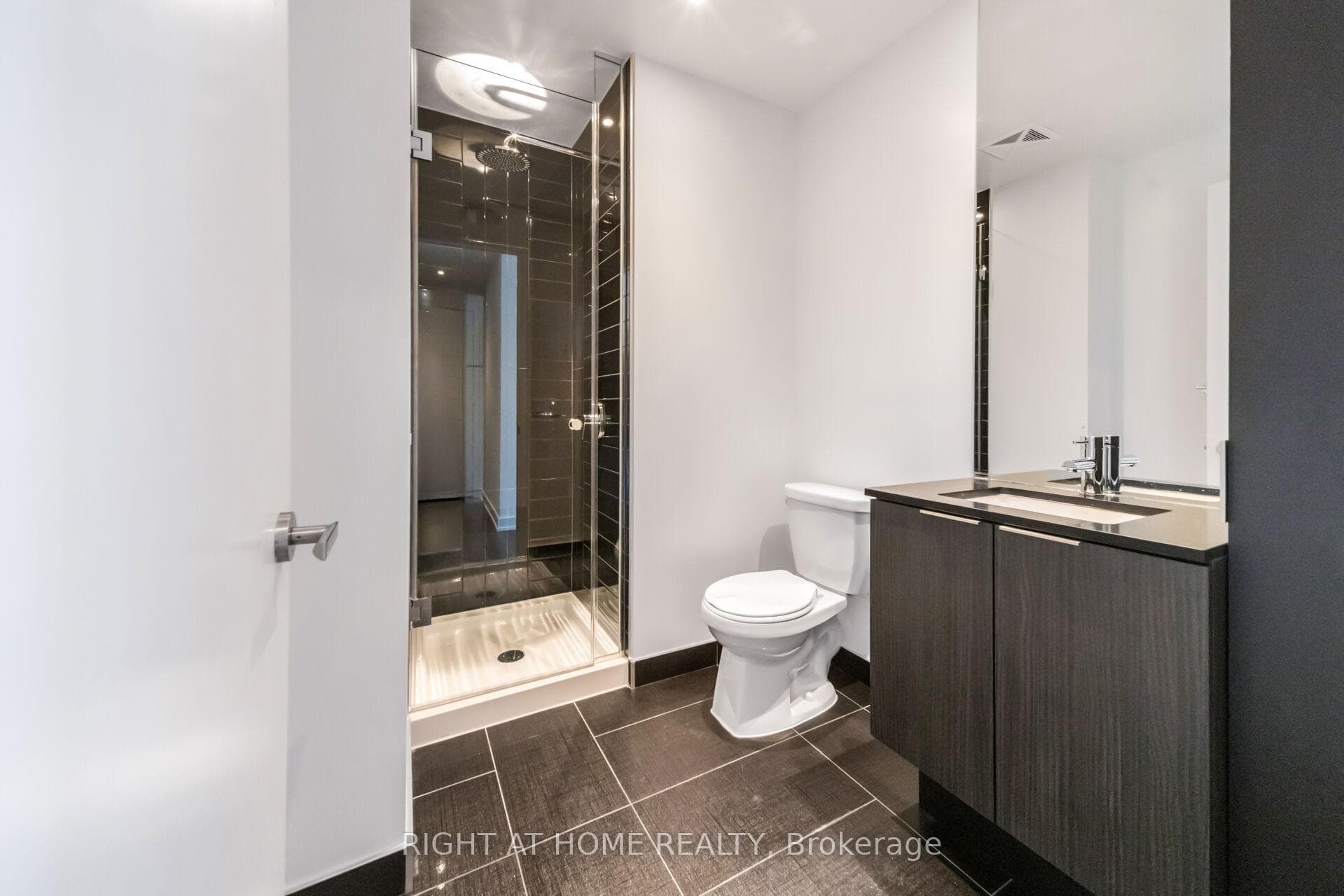 448 Burnhamthorpe Road Unit 3111 photo 21