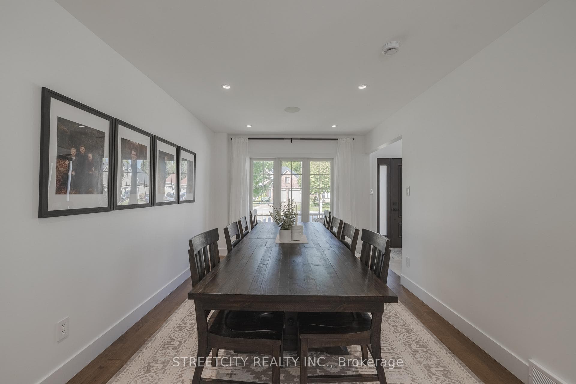 150 Greyrock Crescent photo 9