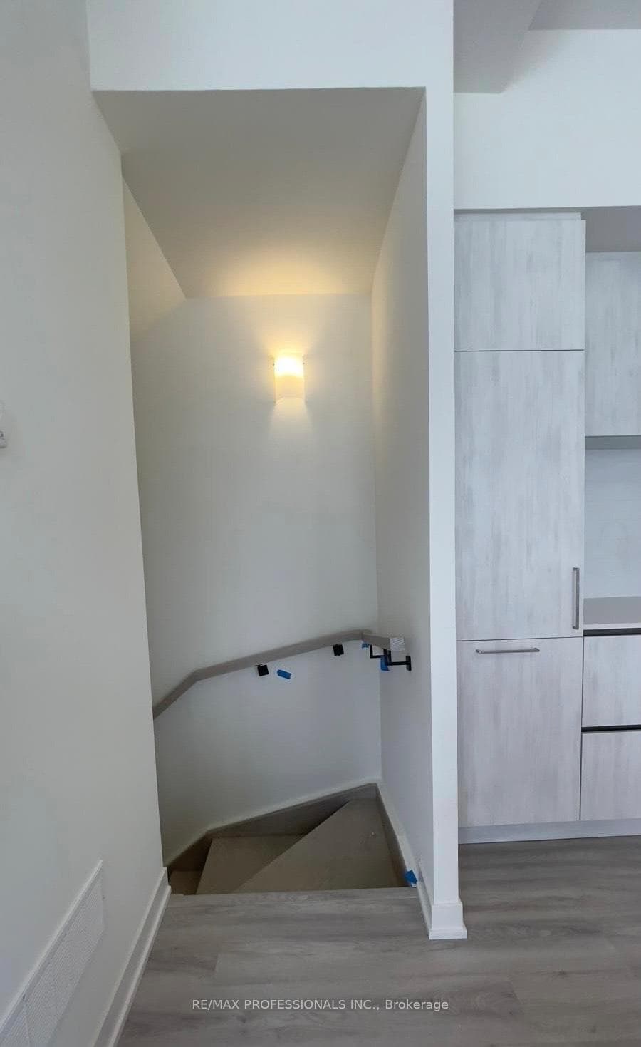 11 David Eyer Road photo 6