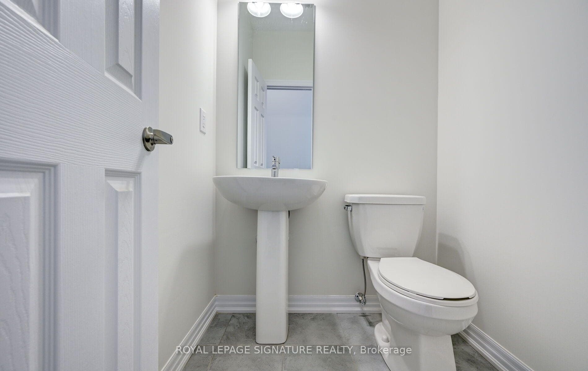 205 Warden Street photo 19