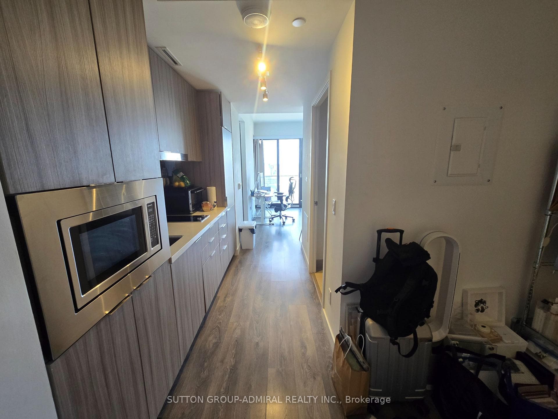 215 Queen Street Unit 1802 photo 13