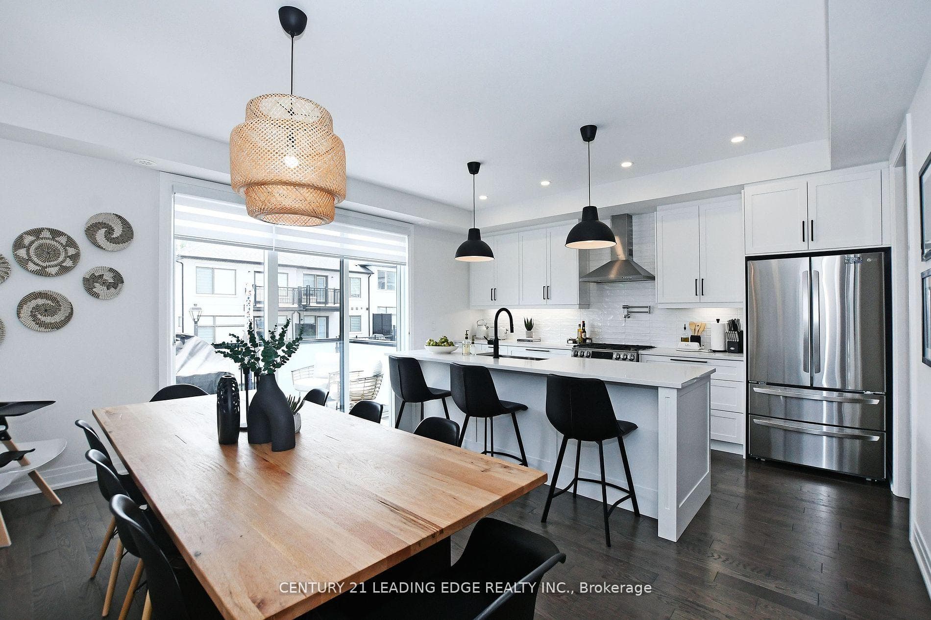 209 Vermont Avenue photo 13