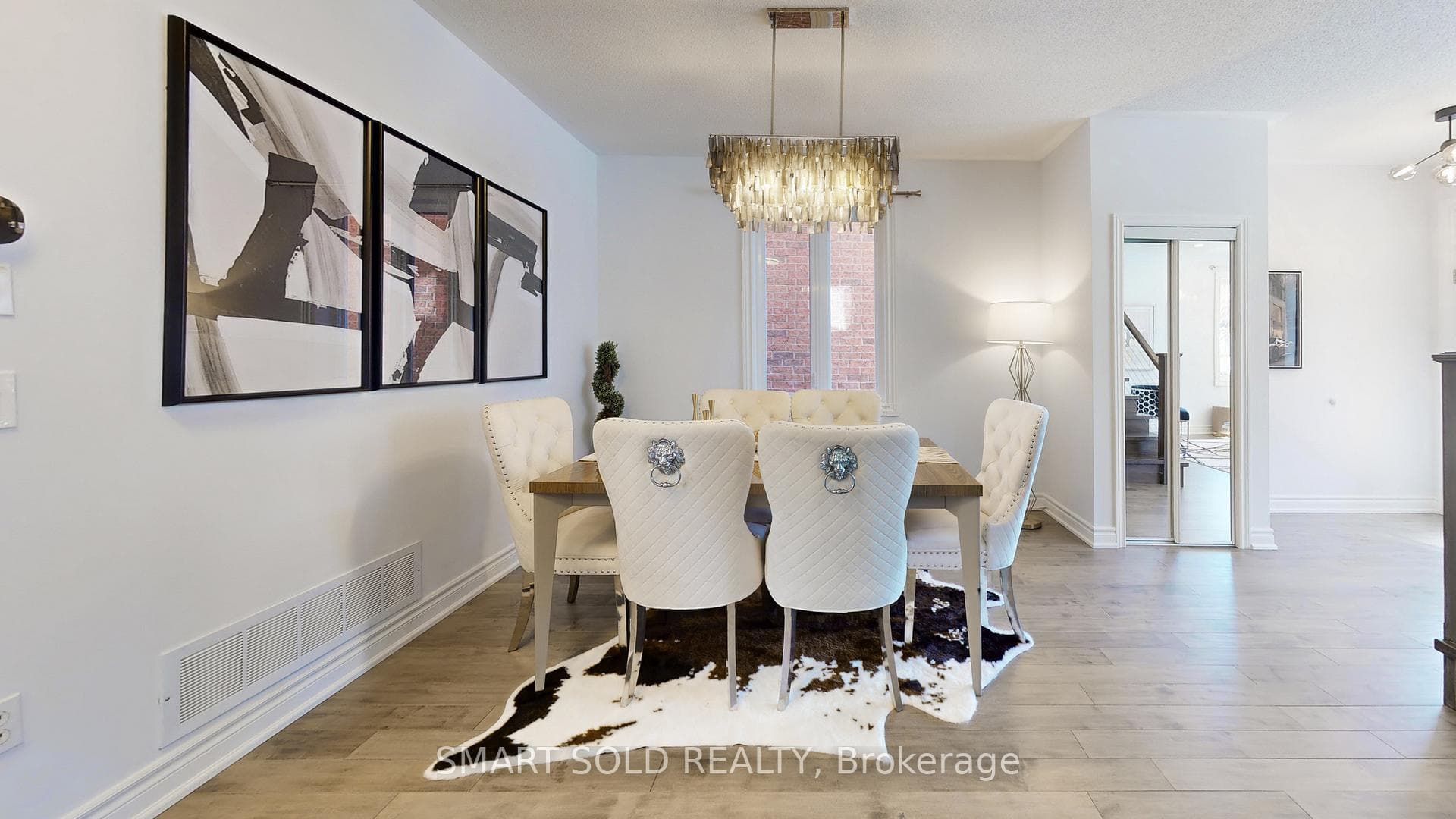 3 Manorwood Drive photo 8