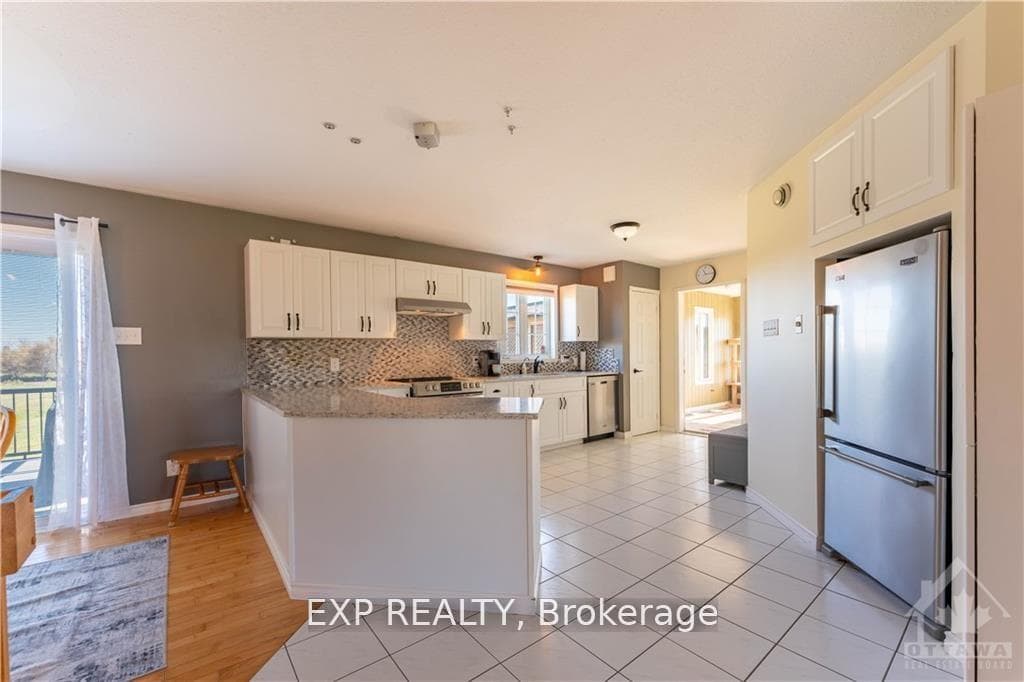 4883 2ND LINE Road photo 7