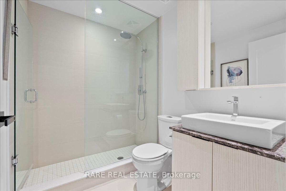 110 Marine Parade Drive Unit 103 photo 19