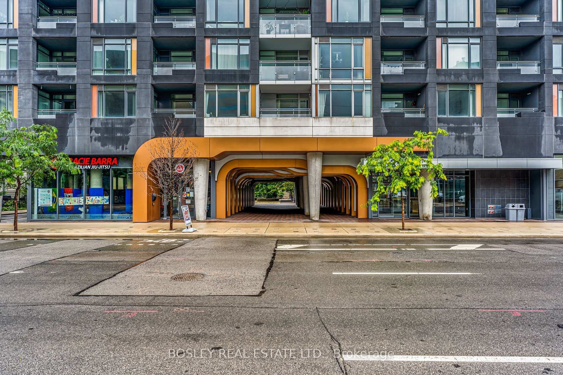 525 Adelaide Street Unit 1611 photo 40