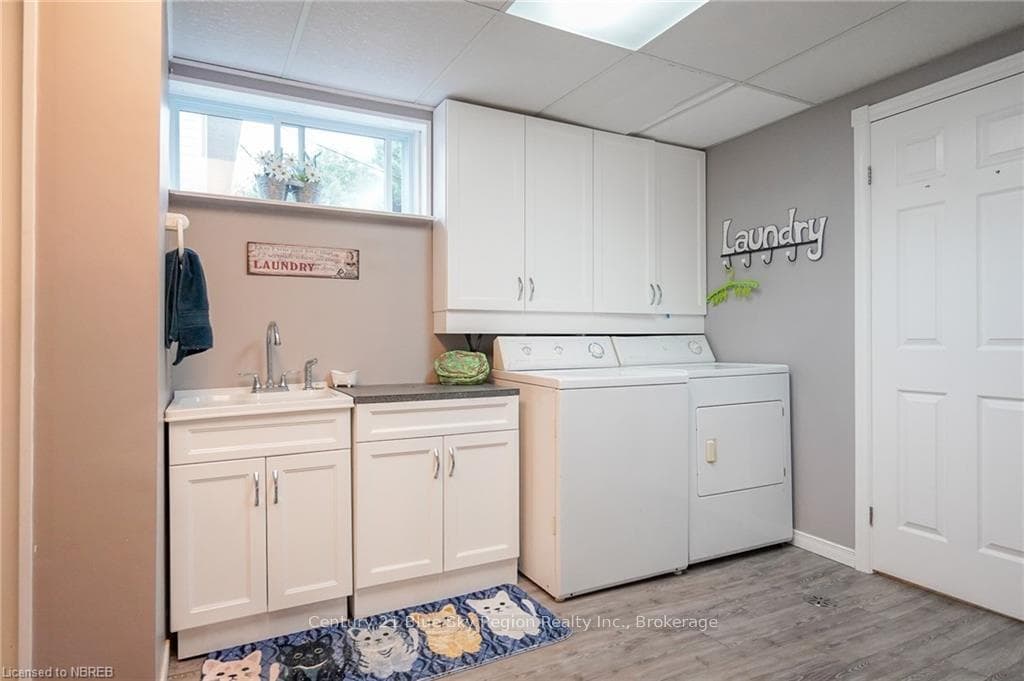 725 KING Street photo 28