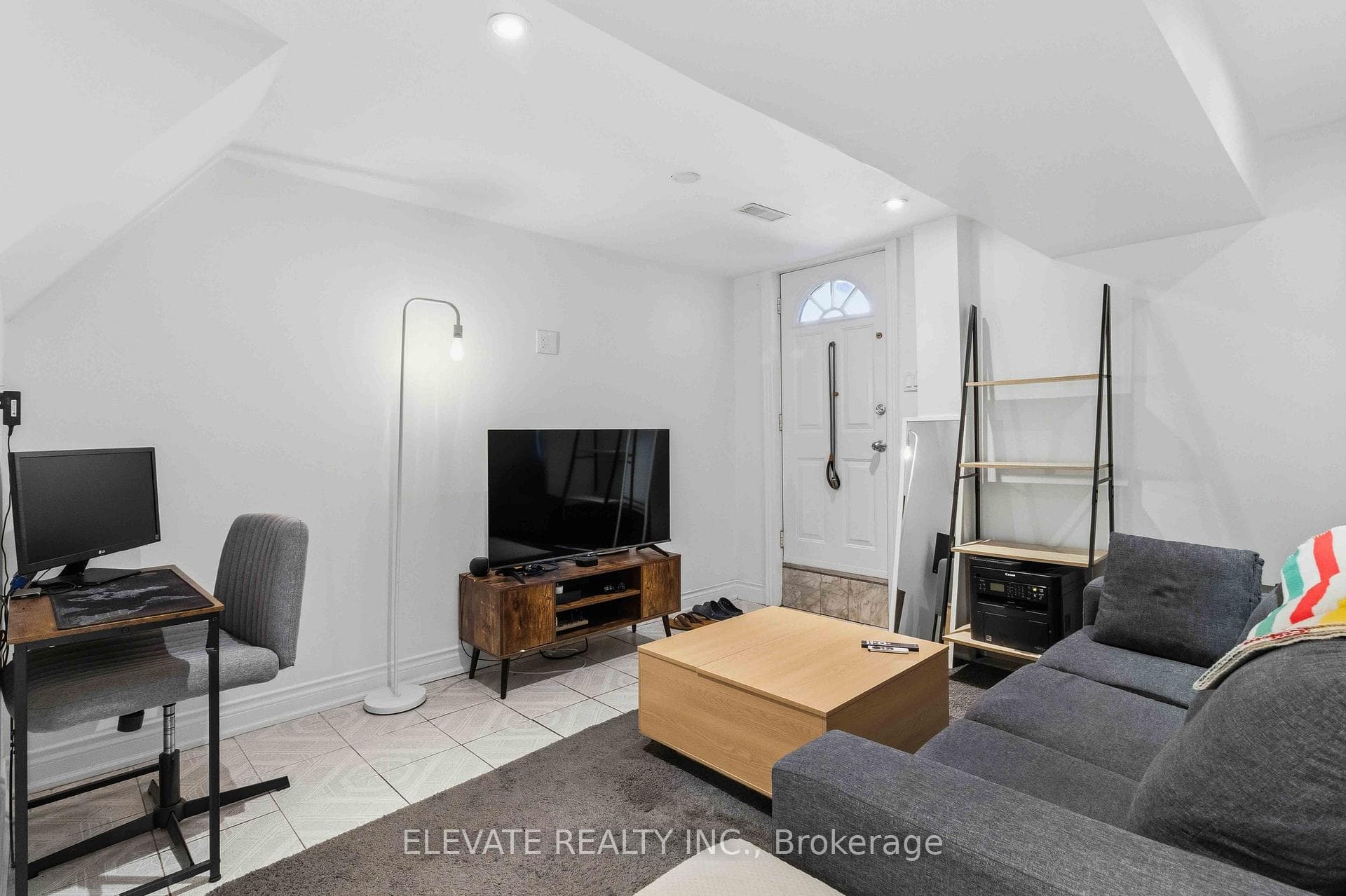 41 Lacey Avenue Unit Bsmt photo 5
