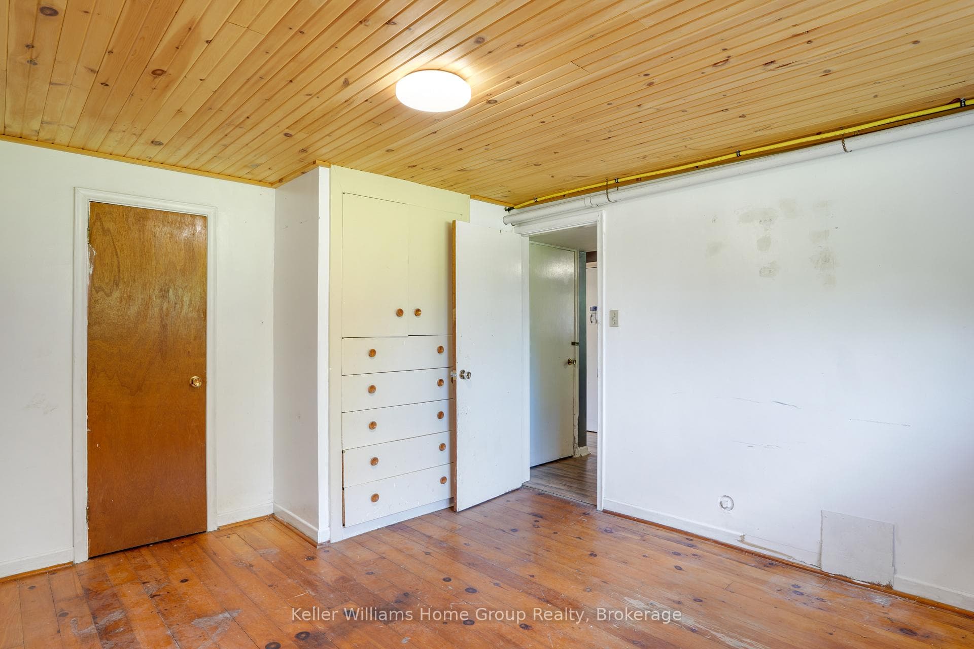 311 CHEMAUSHGON Road photo 18