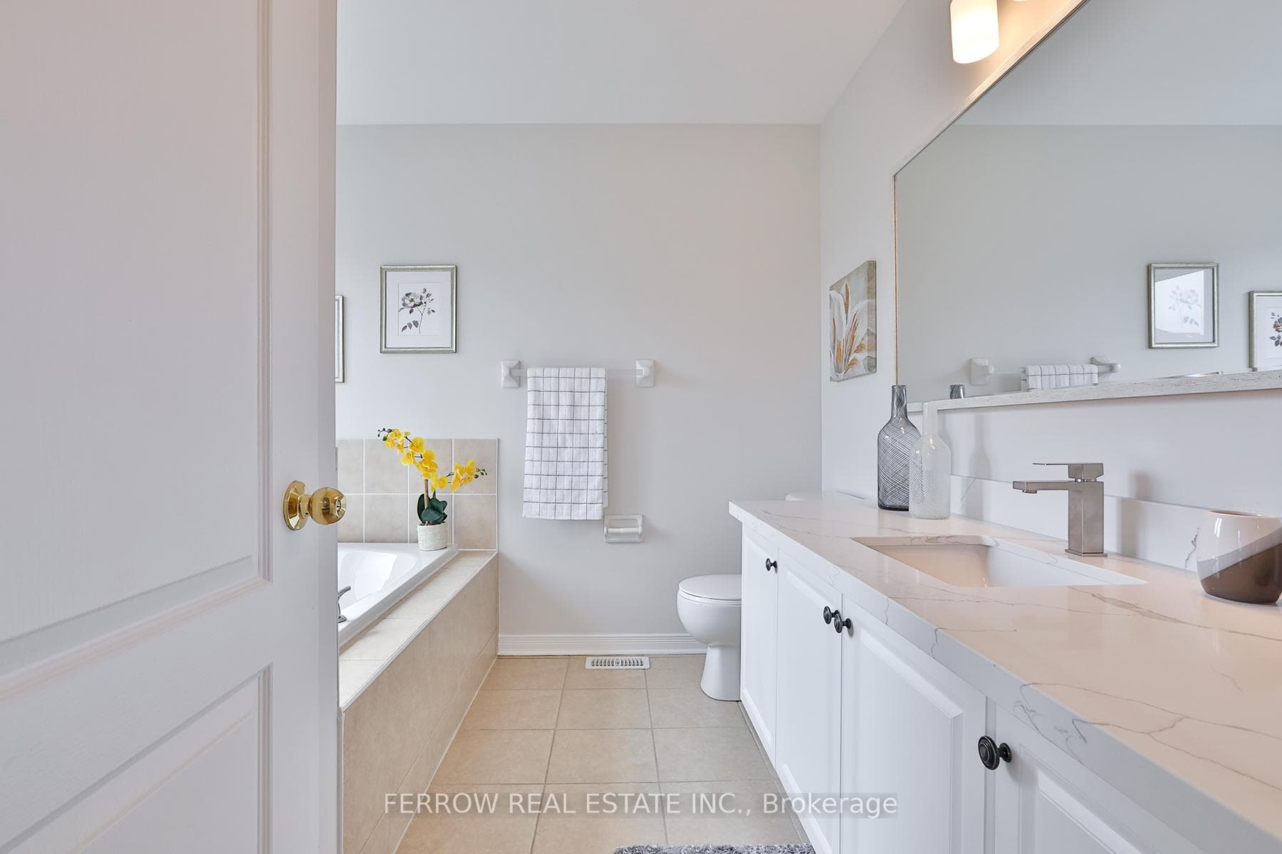 37 Todman Lane photo 23