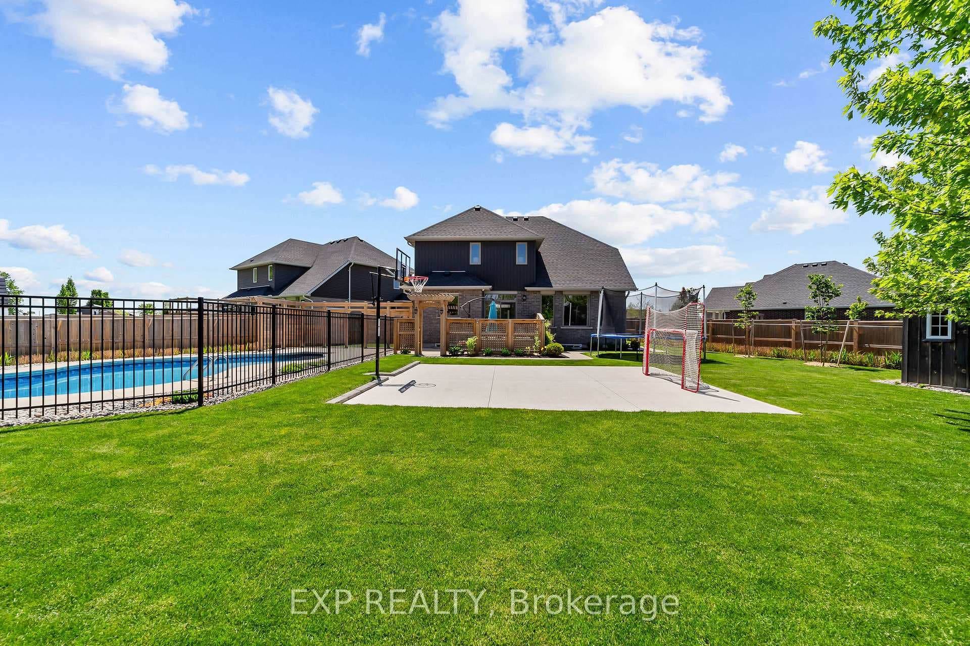 26 Carolina Crescent photo 40