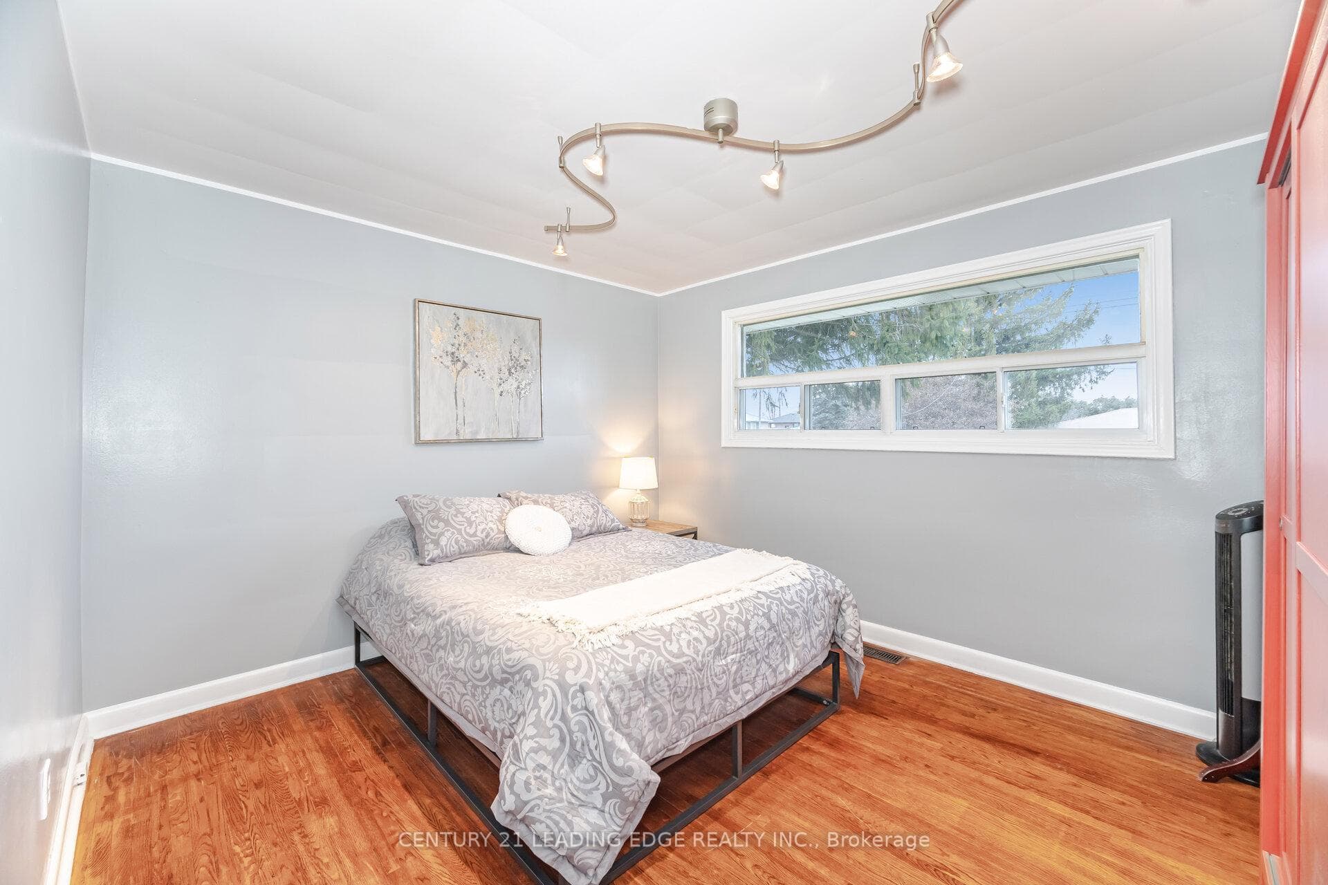 29 Joyce Boulevard photo 28