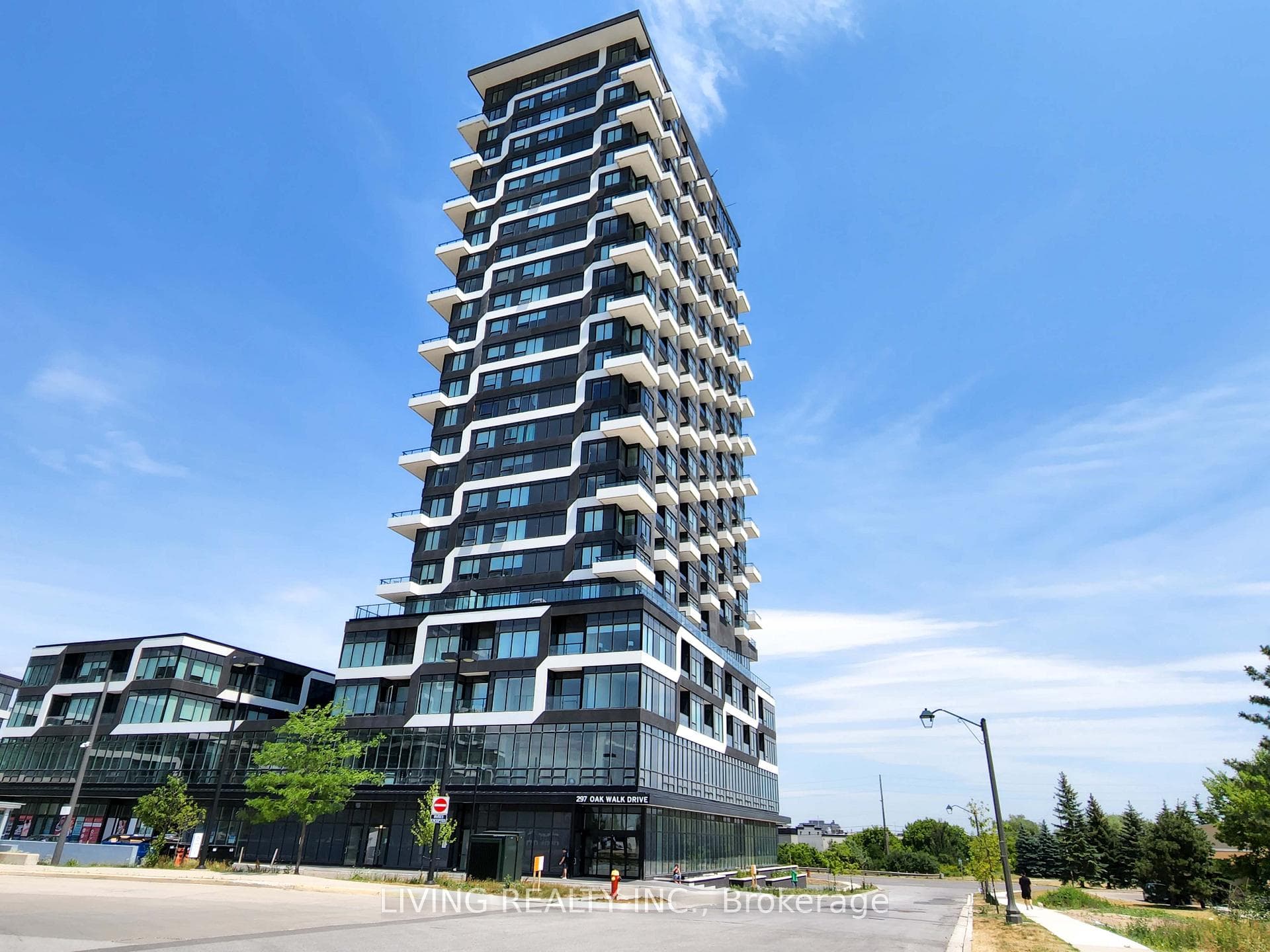 297 Oak Walk Drive Unit 1801 photo 1