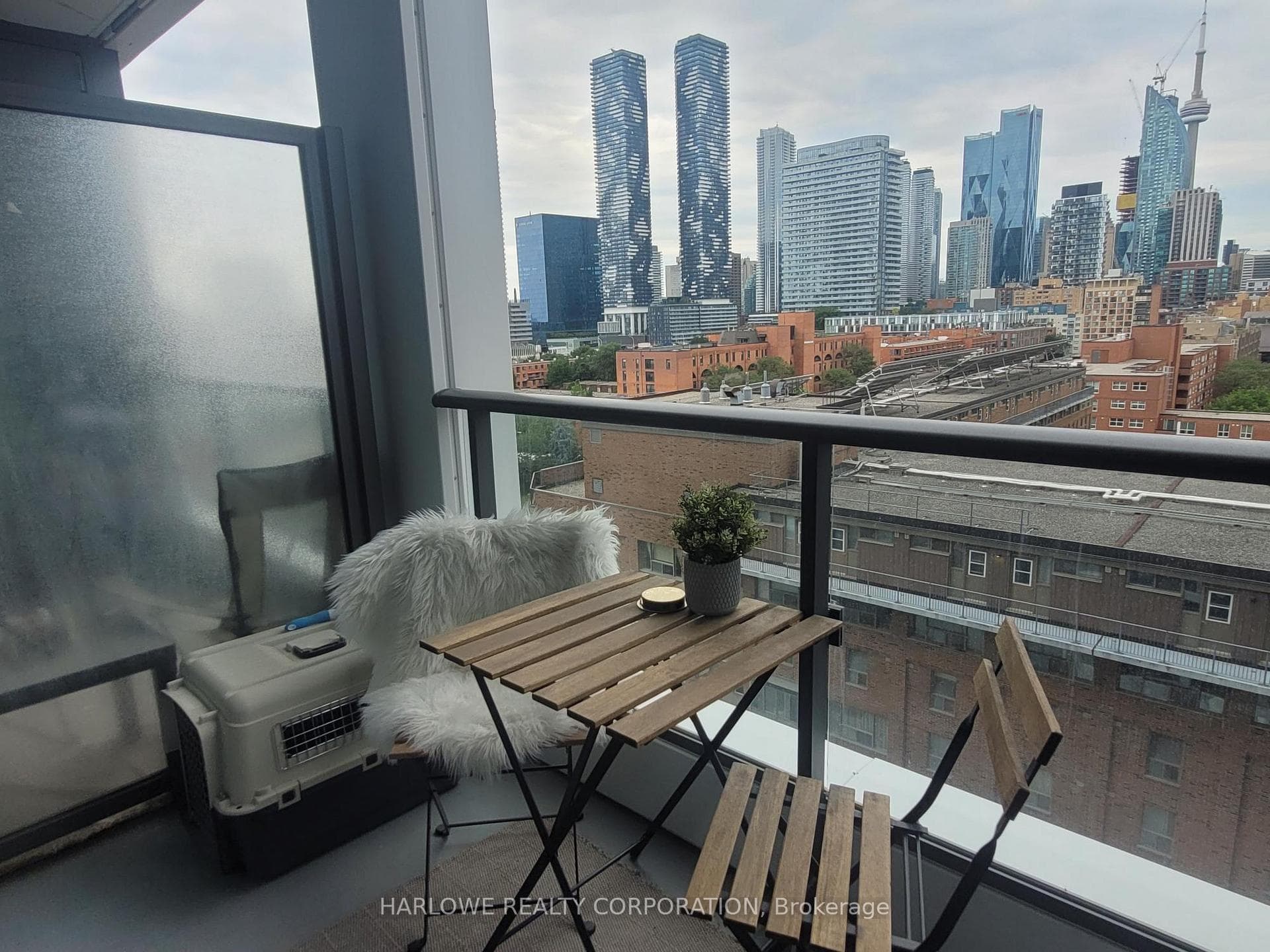 121 Lower Sherbourne Street Unit 955 SW photo 17