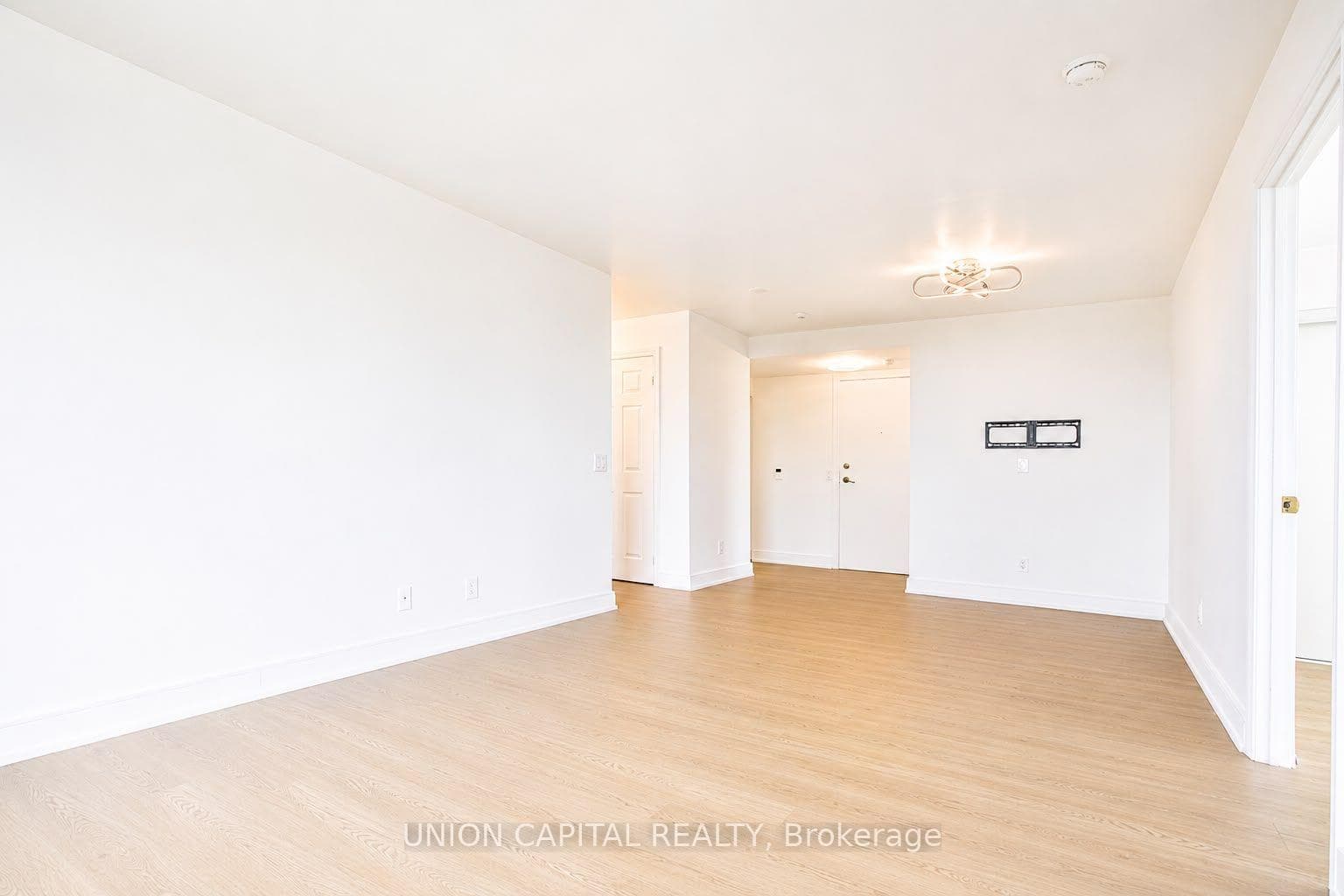 710 Humberwood Boulevard Unit 213 photo 6