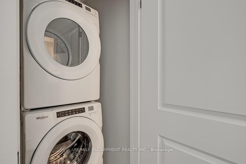2273 Turnberry Road Unit 67 photo 29