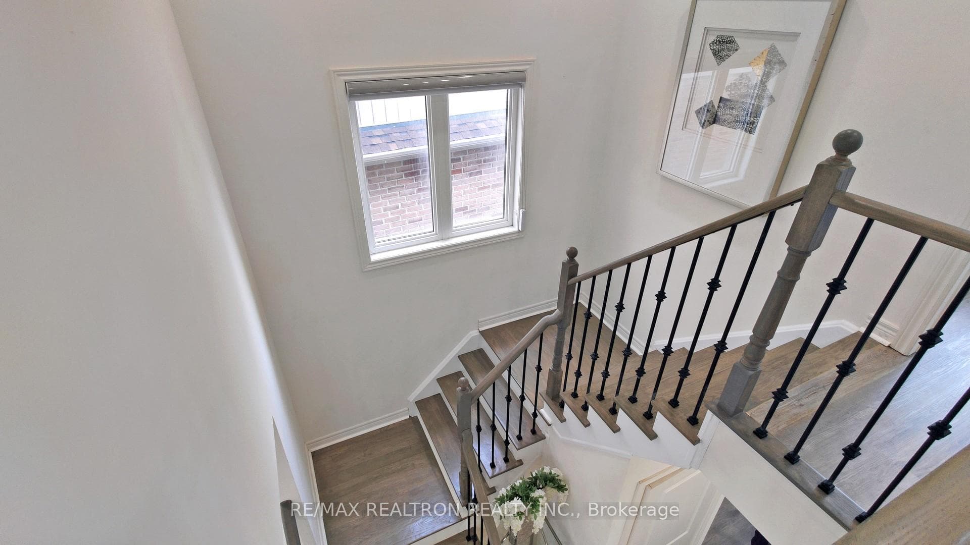 74 Treetops Boulevard photo 21