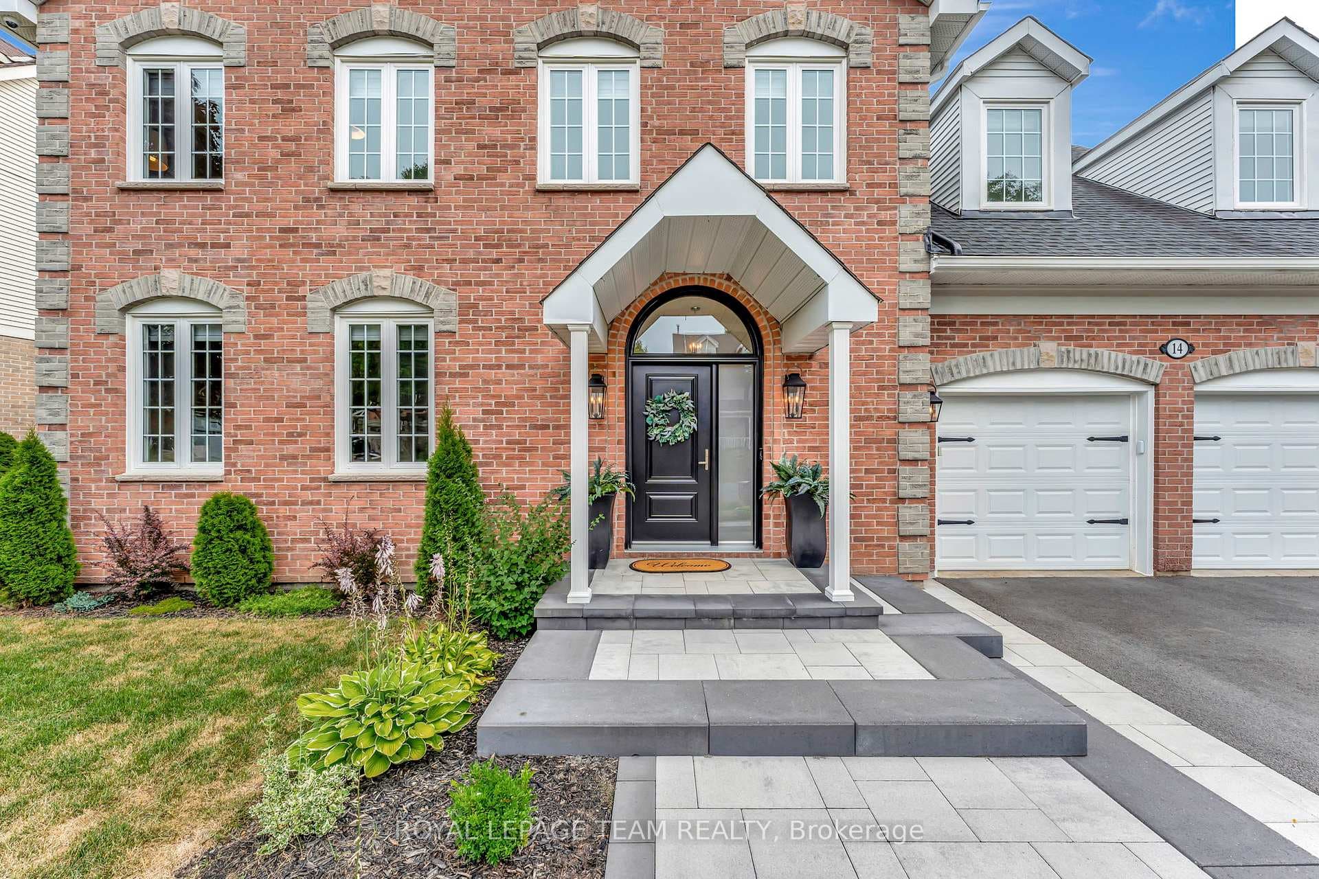 Welcoming main entry way, interlock steps