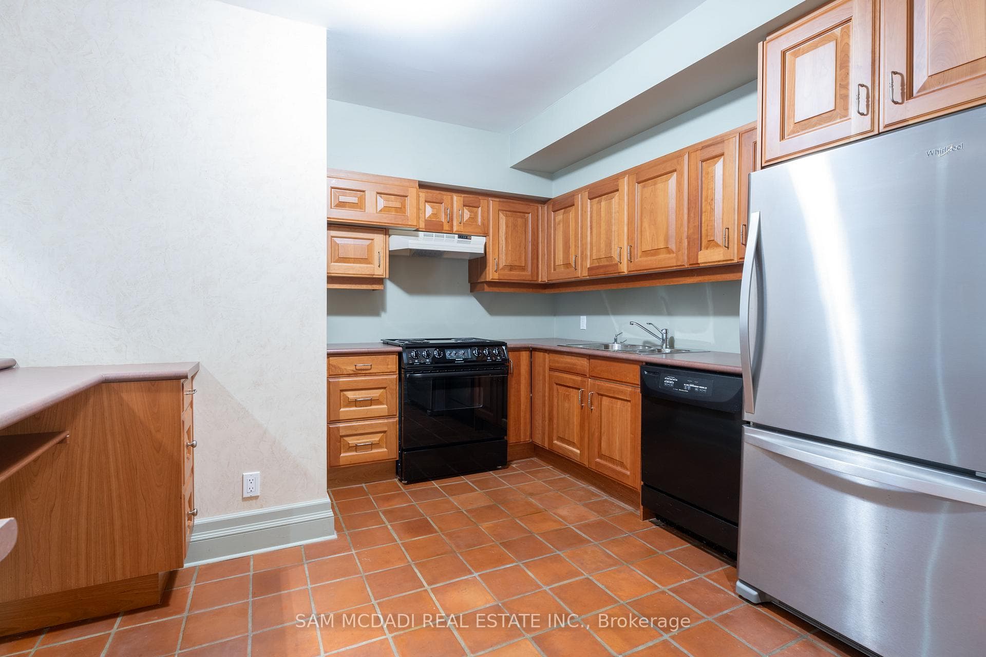 2033 Mississauga Road photo 33