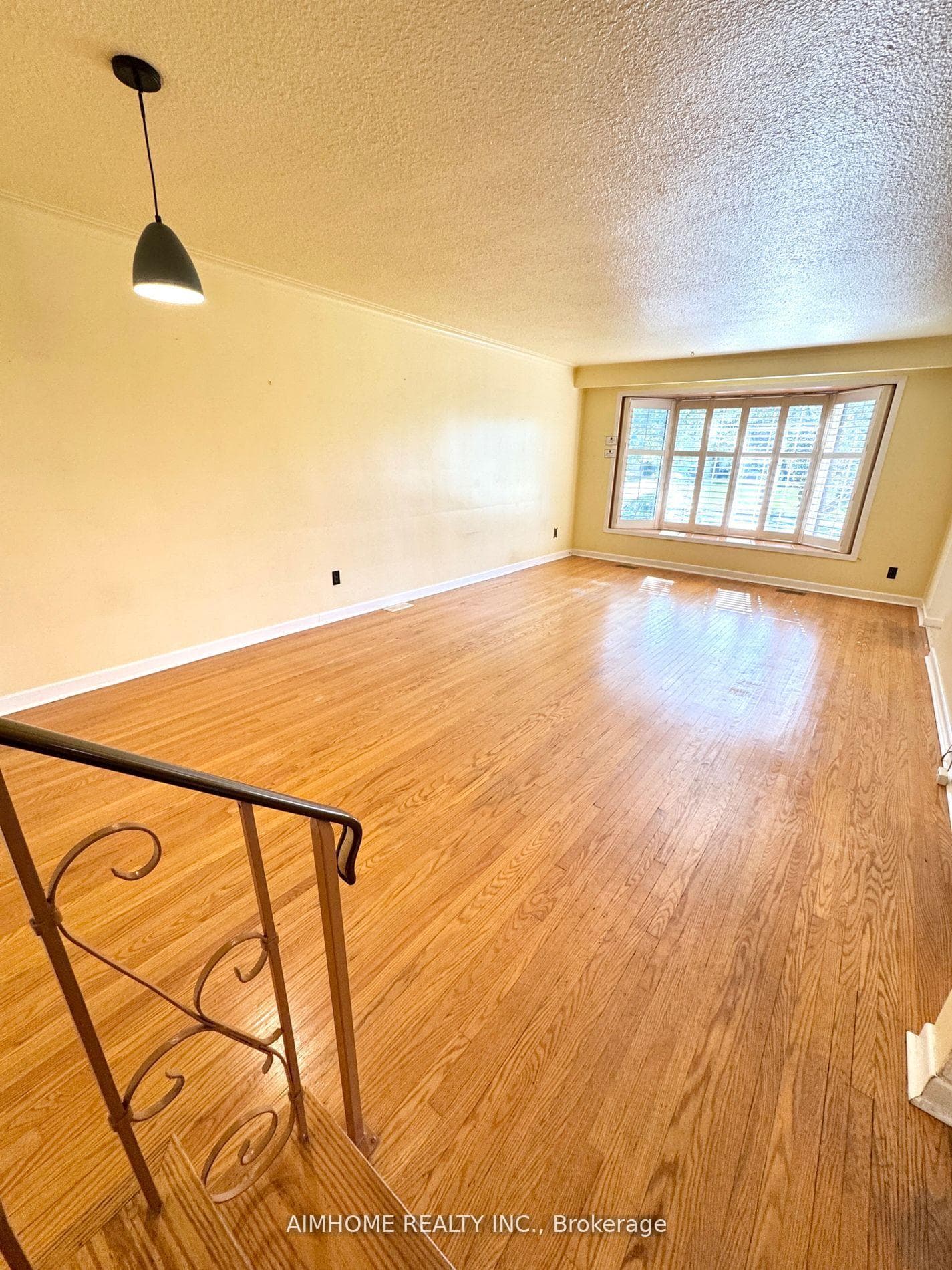 31 Poplar Road Unit (Main) photo 9