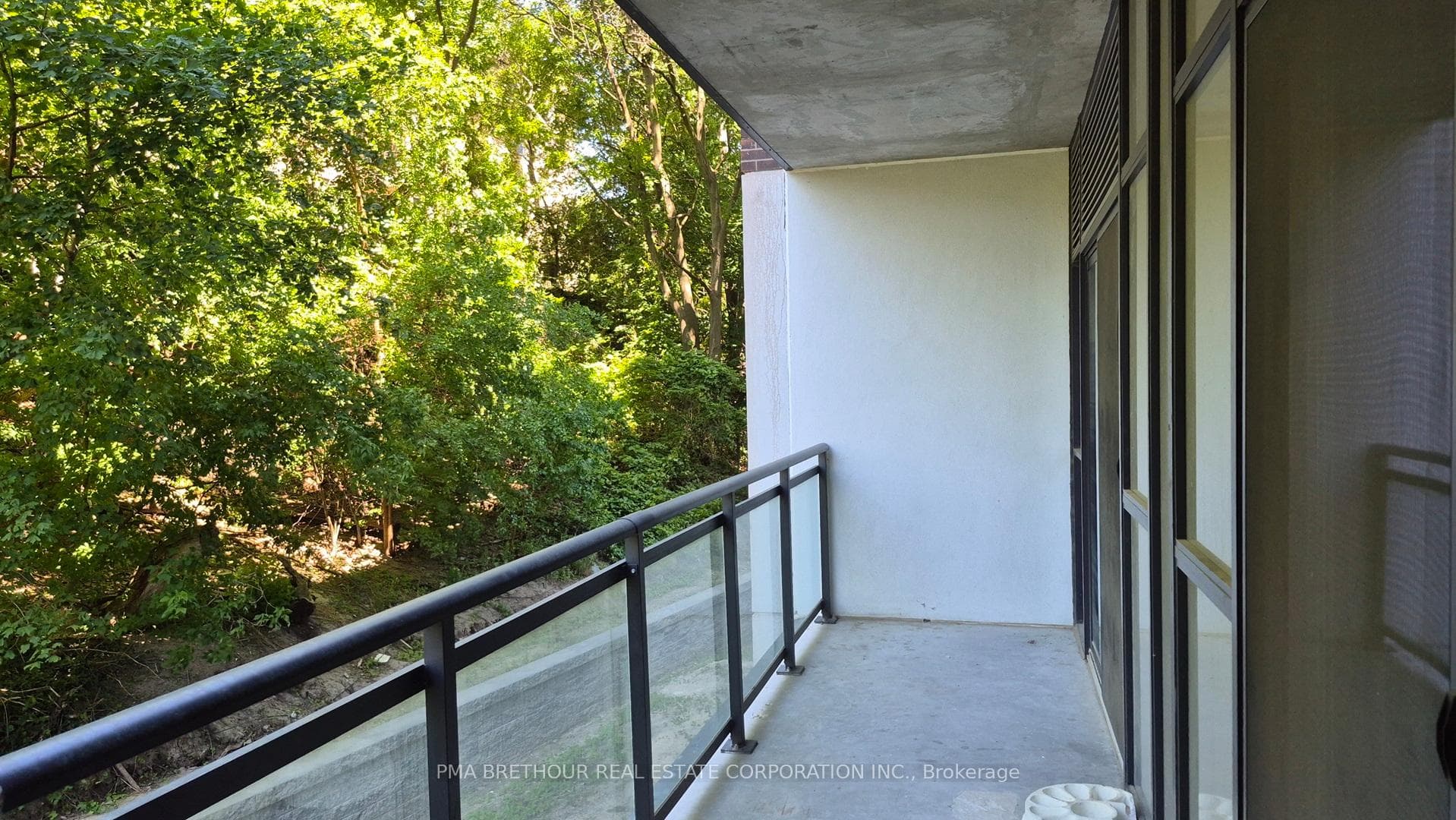 25 Neighbourhood Lane Unit 208 photo 20