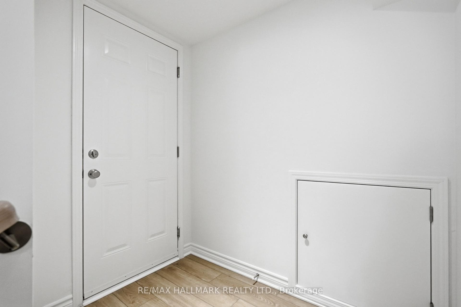 3065 Ireton Street photo 43