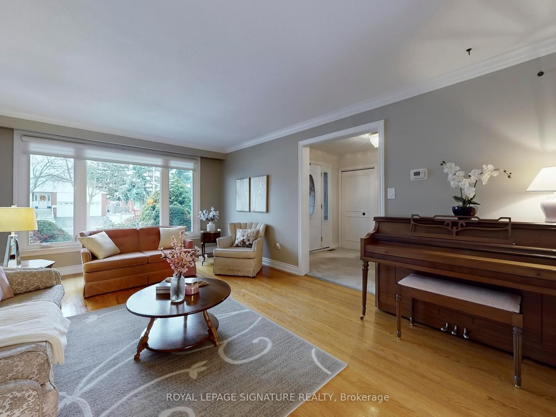 34 Charade Court photo 3