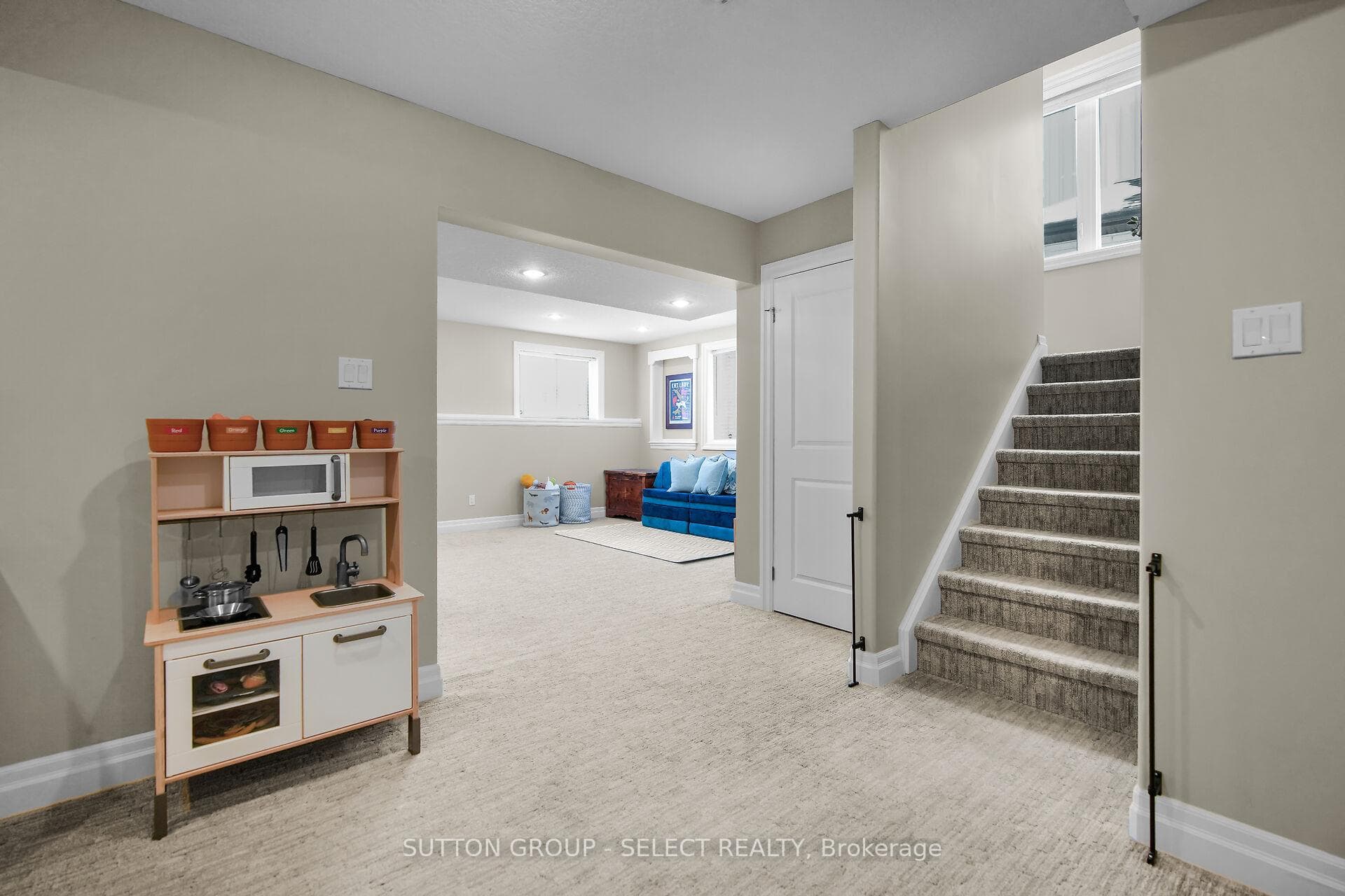 1322 Cranbrook Road photo 36