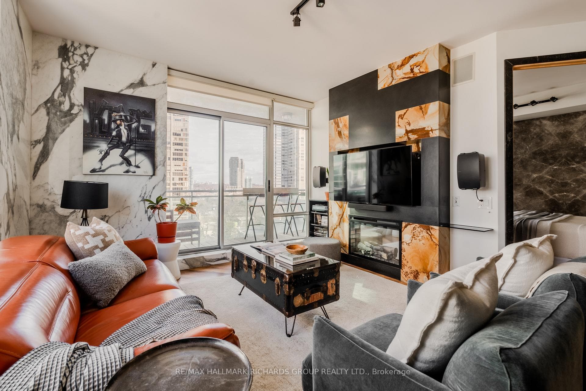 5 Marine Parade Drive Unit 909 photo 8
