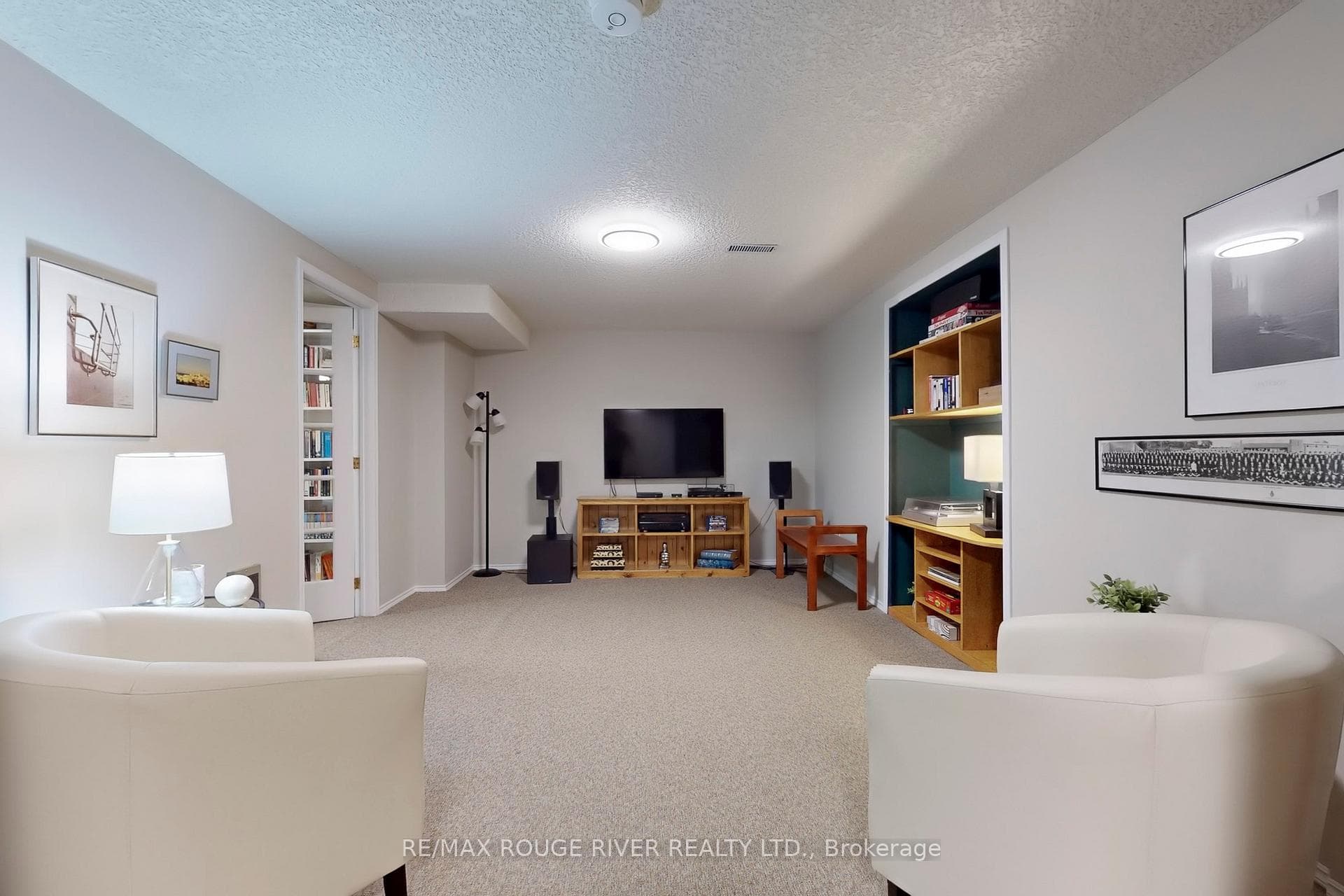 2013 Trailwood Court photo 33
