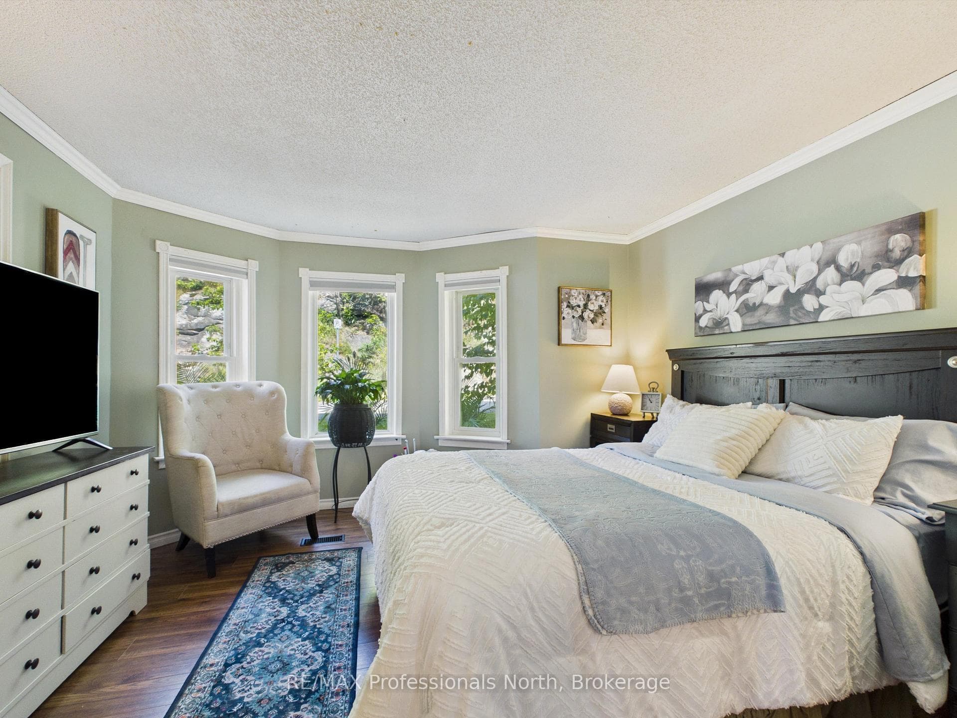 36 EDWARD Street photo 26