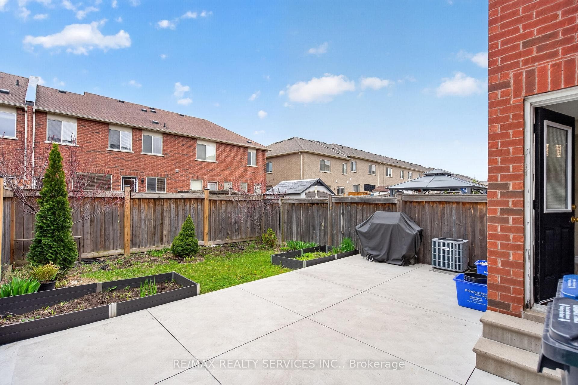 12 Nutwood Way photo 47