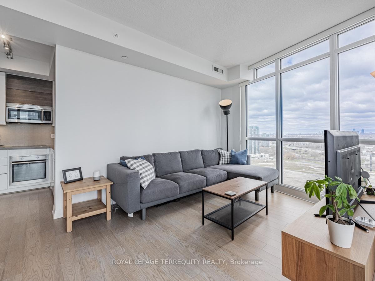 59 Annie Craig Drive Unit 2409 photo 11