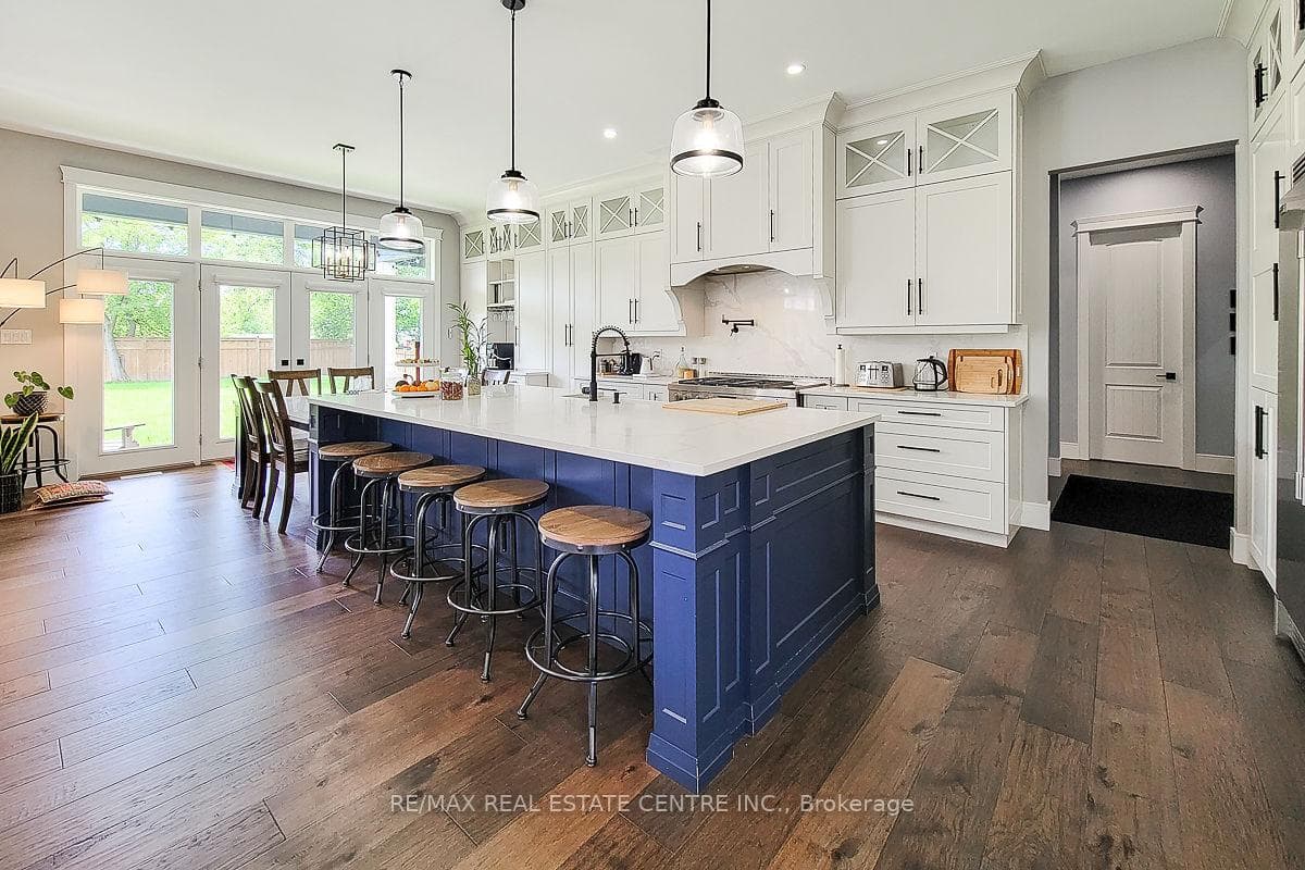 500 Springbrook Avenue photo 13