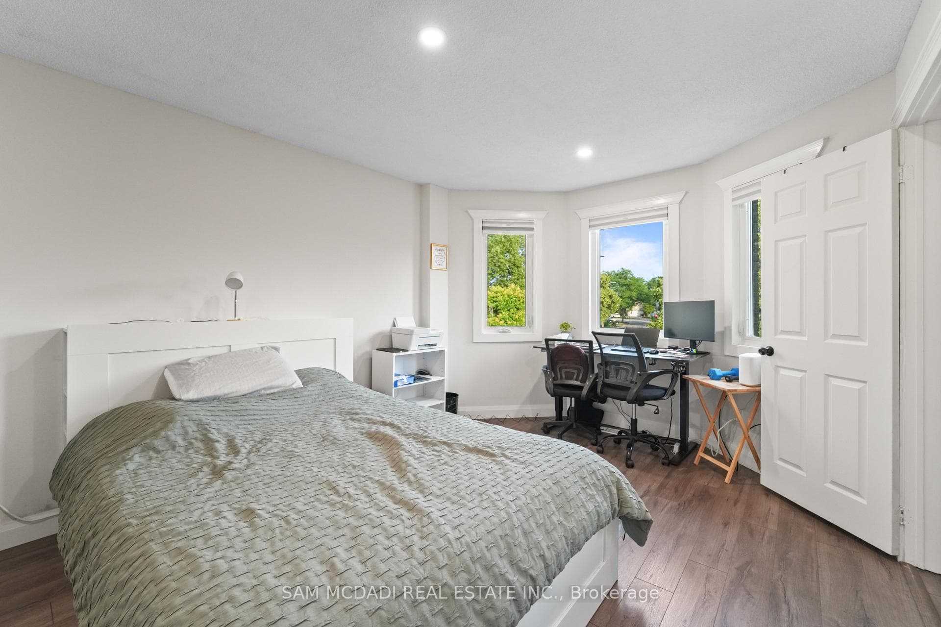 6251 Saltmarsh Court photo 24