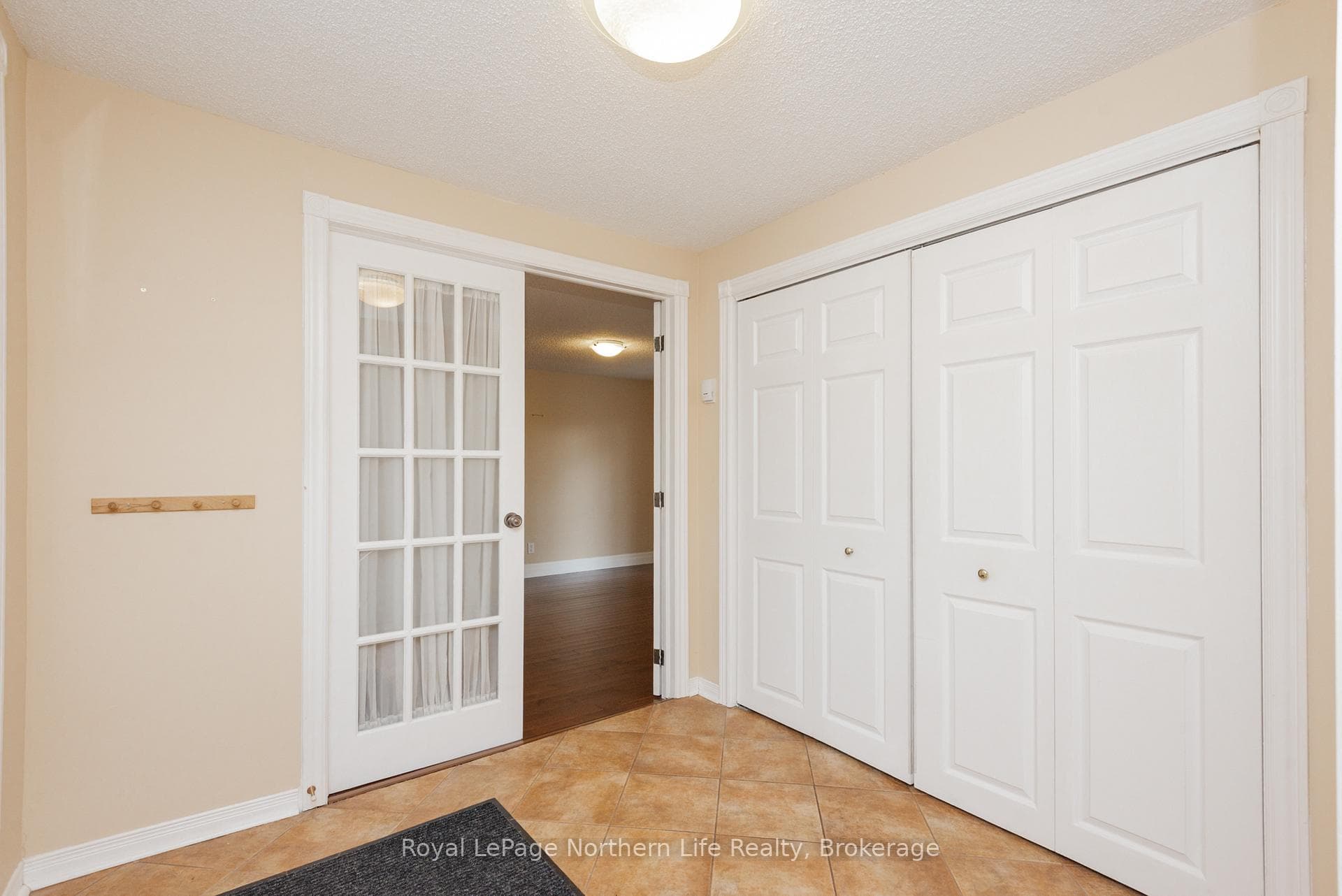 40 Macdonald Avenue photo 26