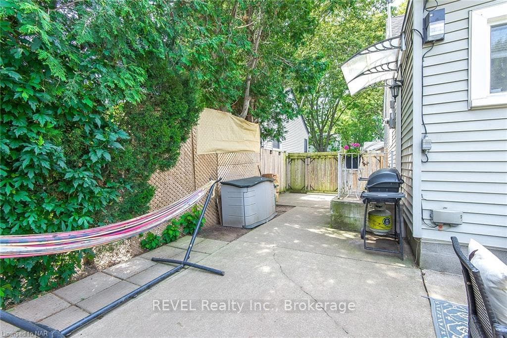 Fully fenced backyard!