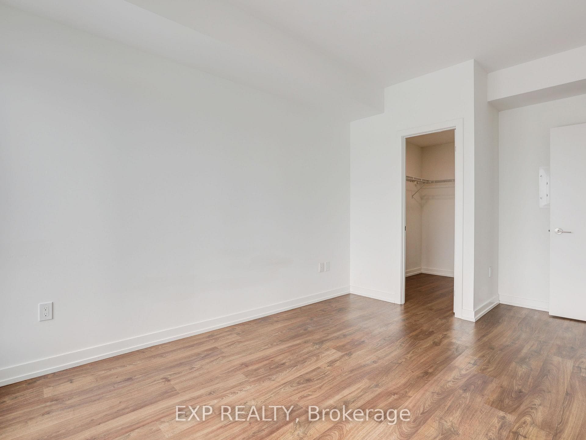 15 Wellington Street Unit 708 photo 21