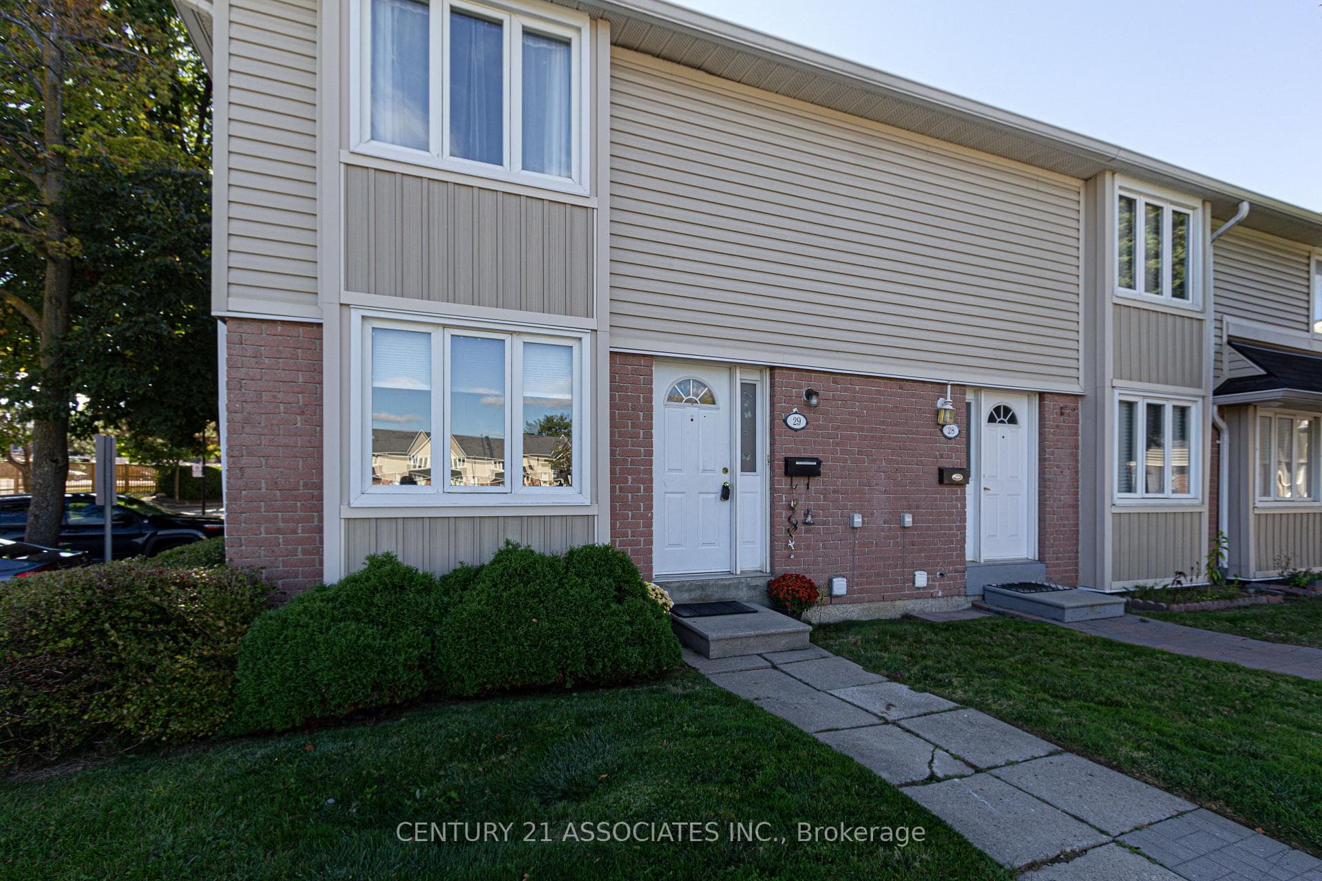 2079 The Collegeway N/A Unit 29 photo 2
