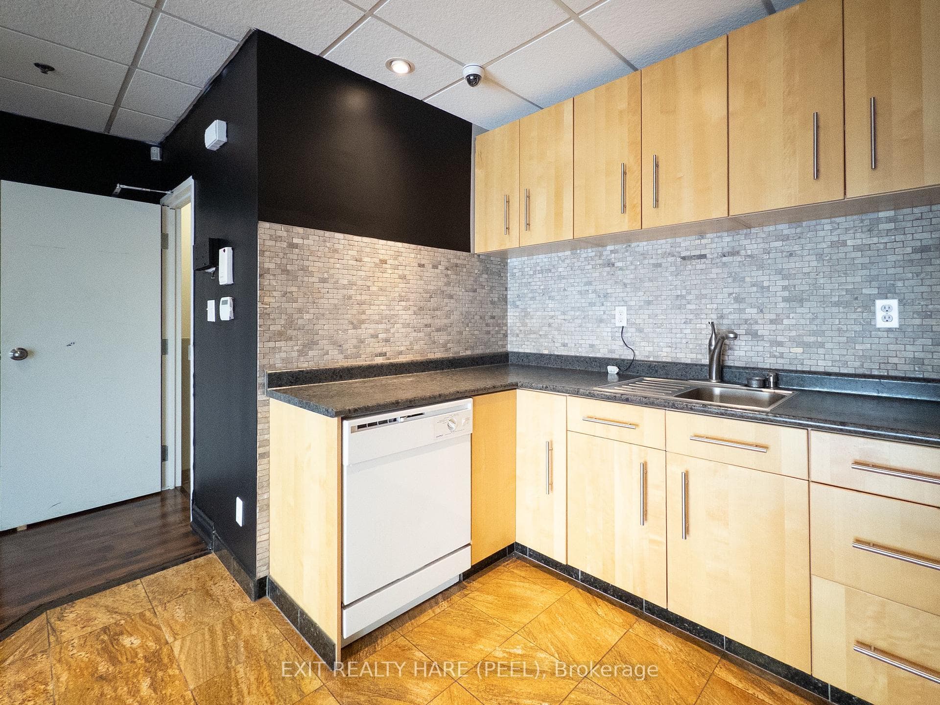 140 Regina Road Unit 24 photo 8