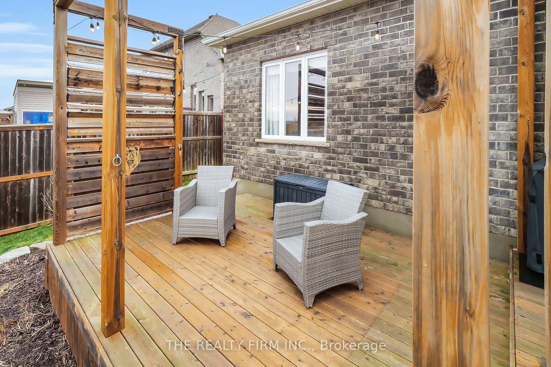 246 Snyders Avenue photo 33
