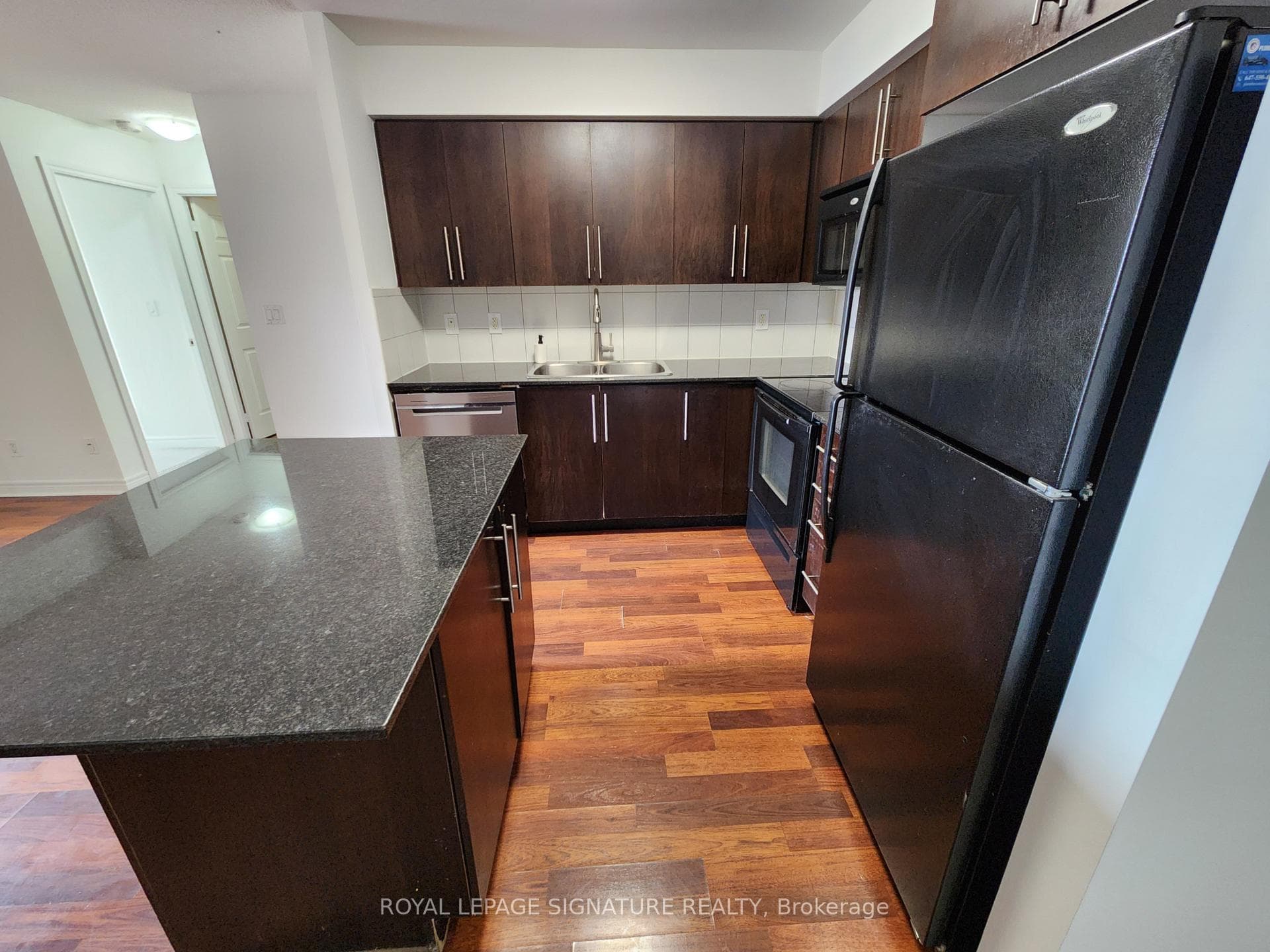 Large kitchen with island