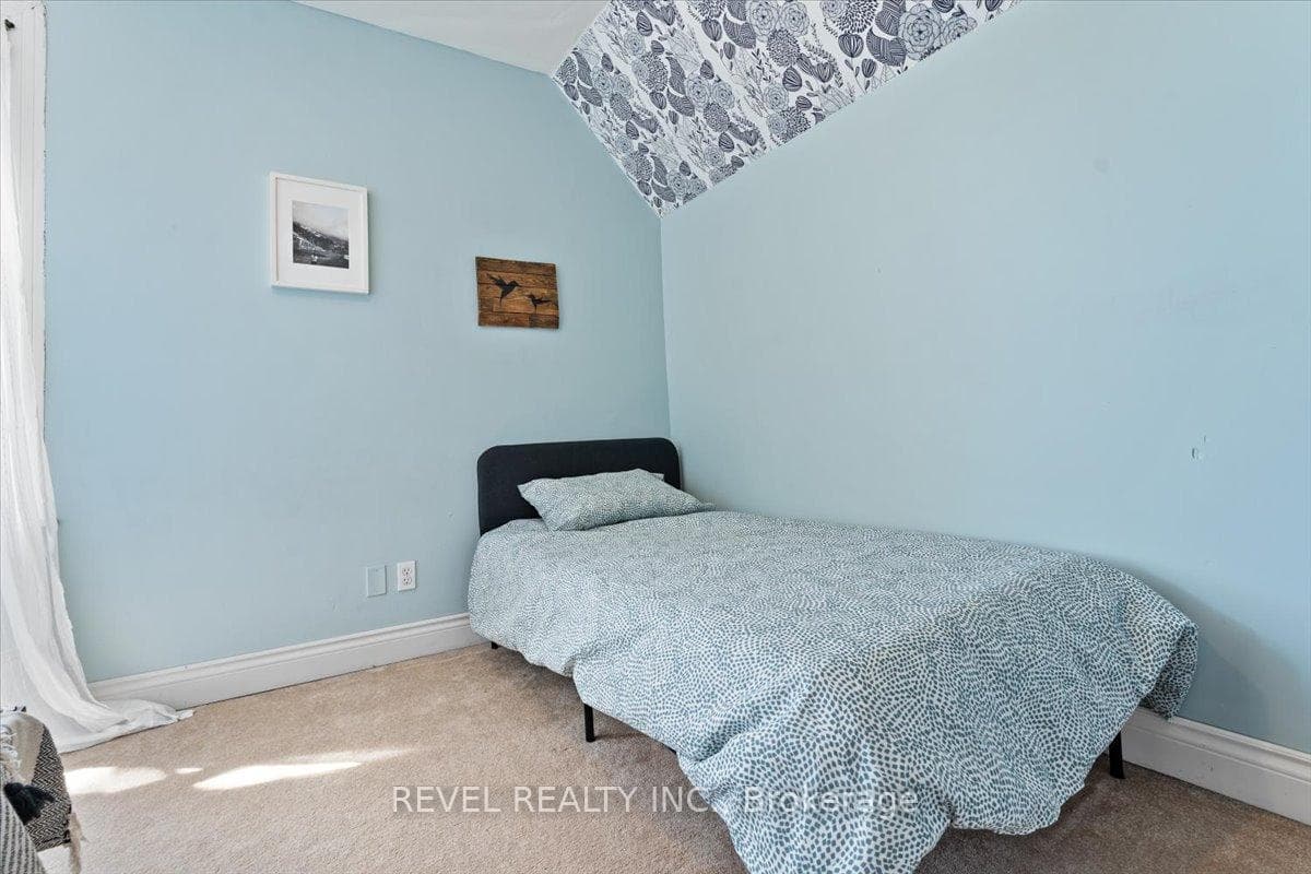 61 Jones Street photo 20