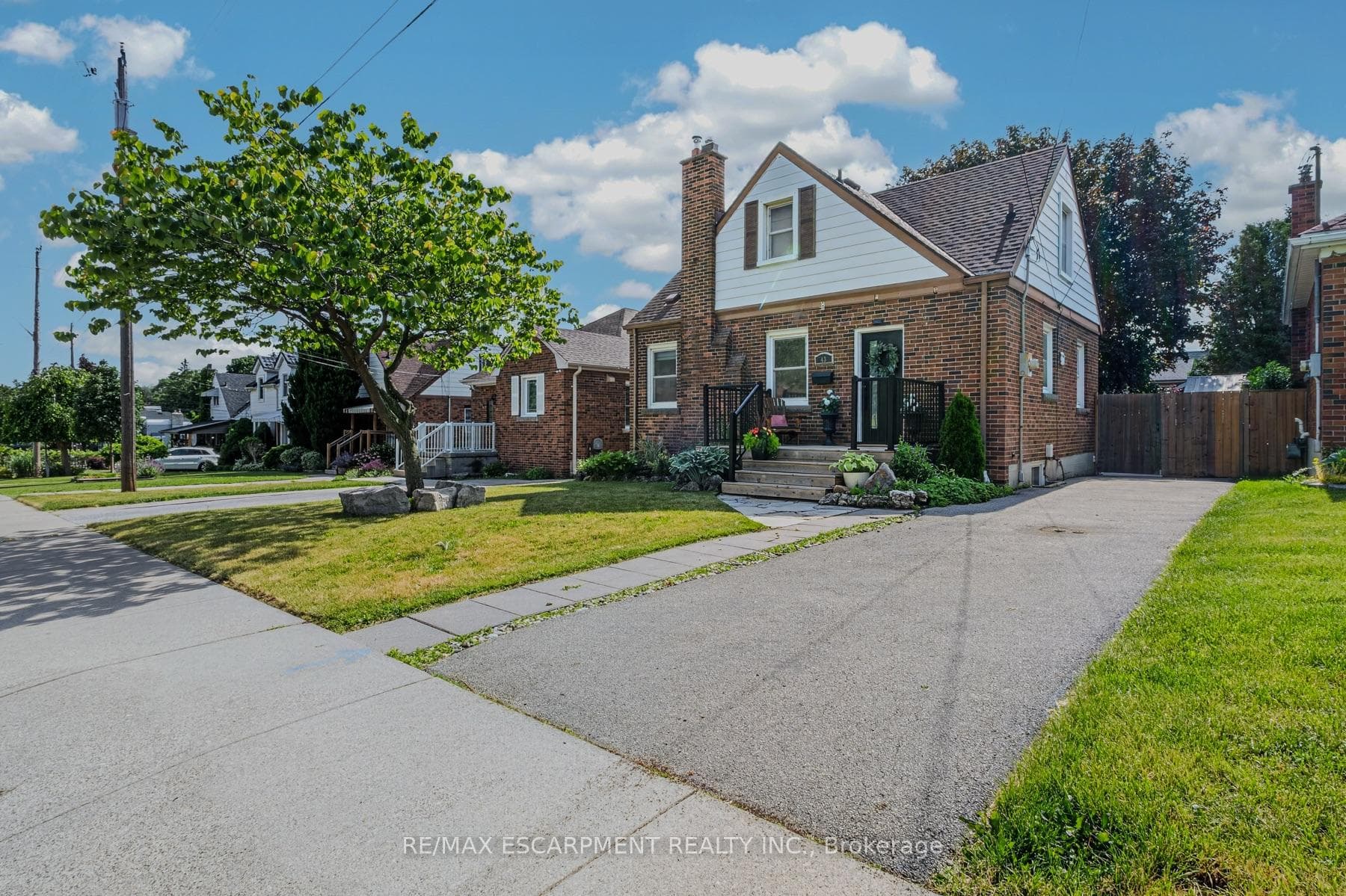 43 Woodbridge Road photo 2
